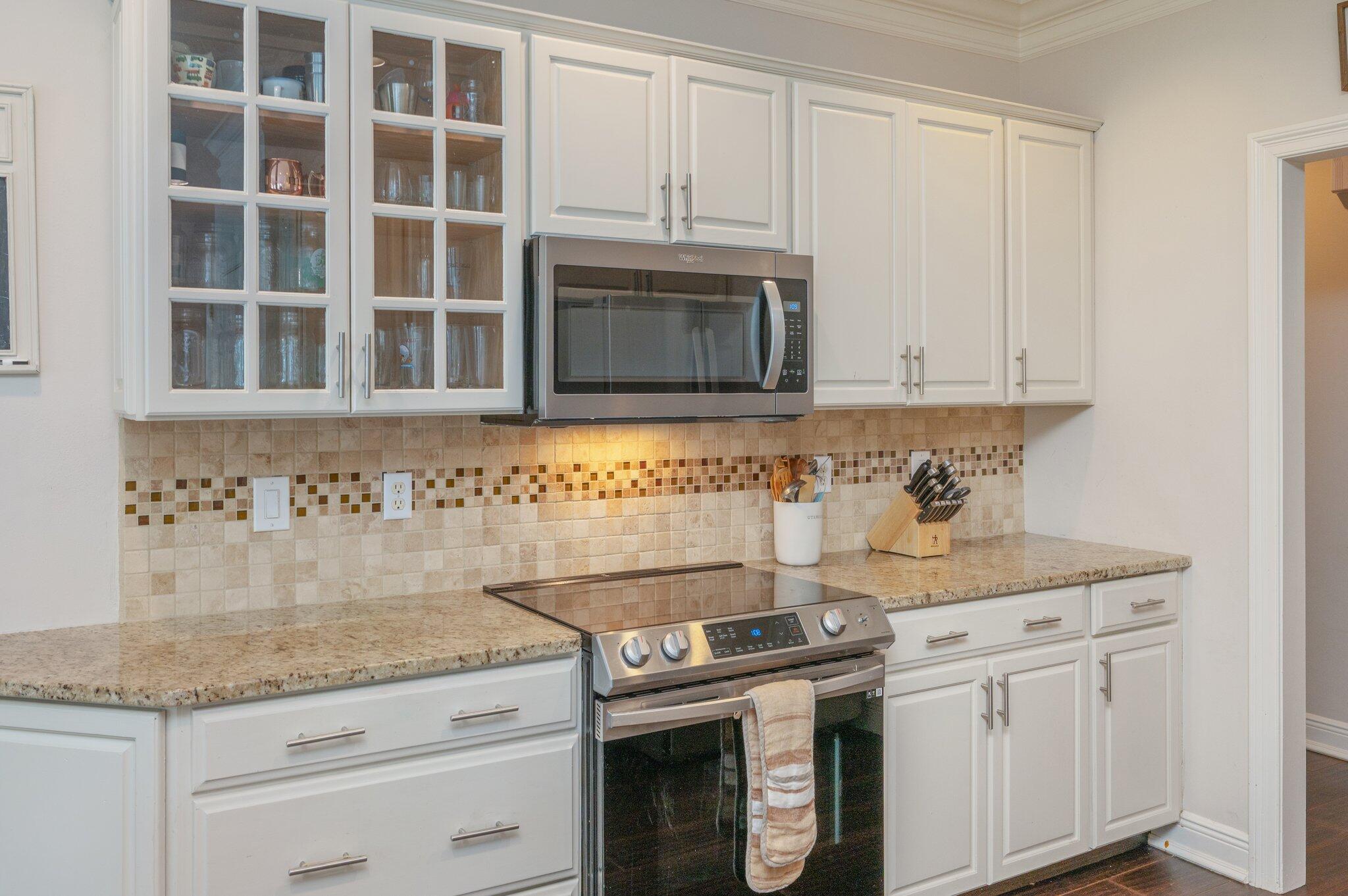 TURNBERRY PLACE - Residential