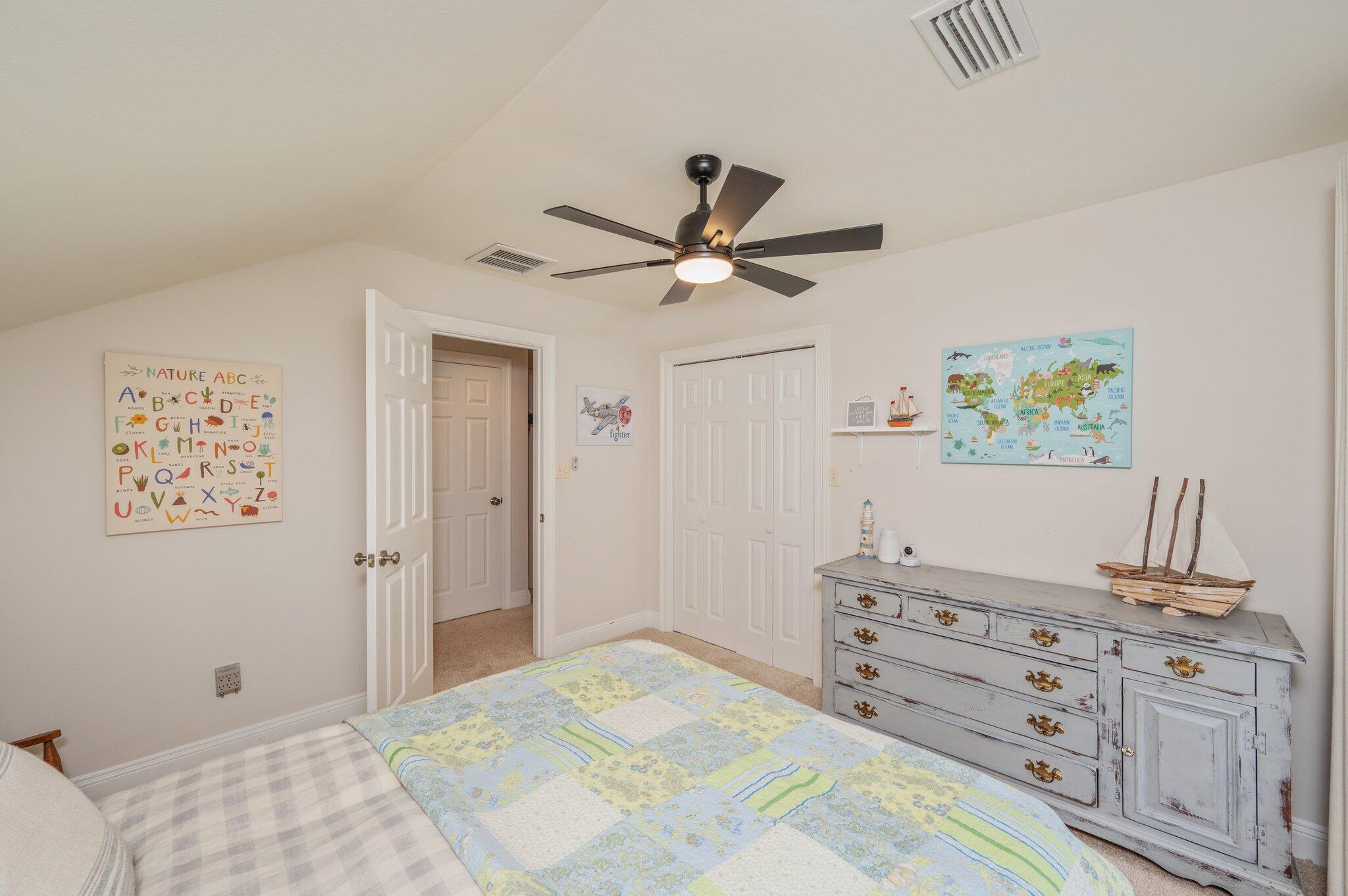 TURNBERRY PLACE - Residential