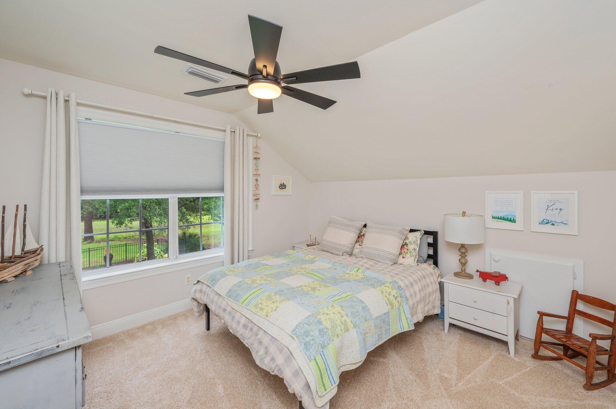 TURNBERRY PLACE - Residential