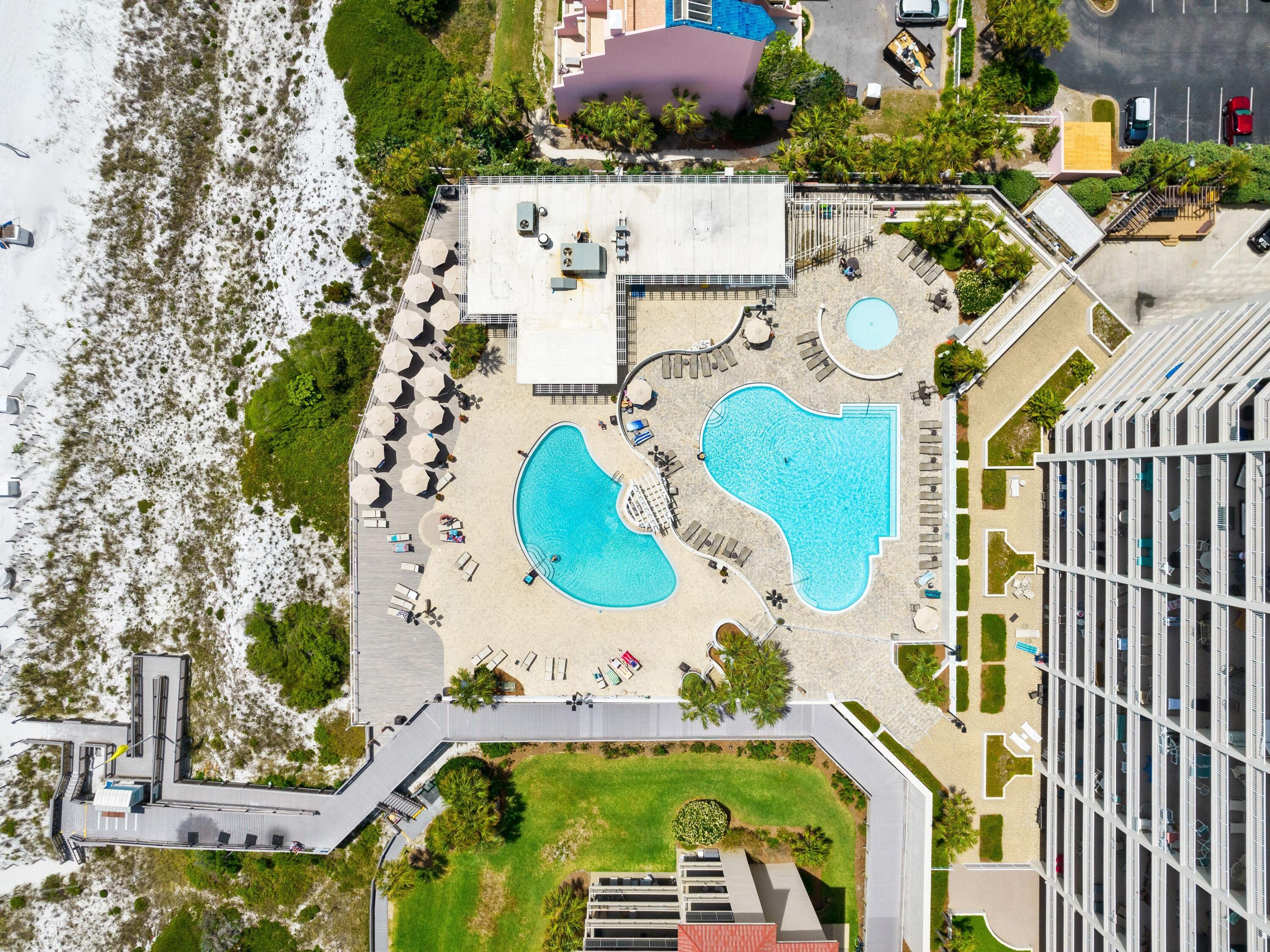 TIDES AT TOPS'L - Residential