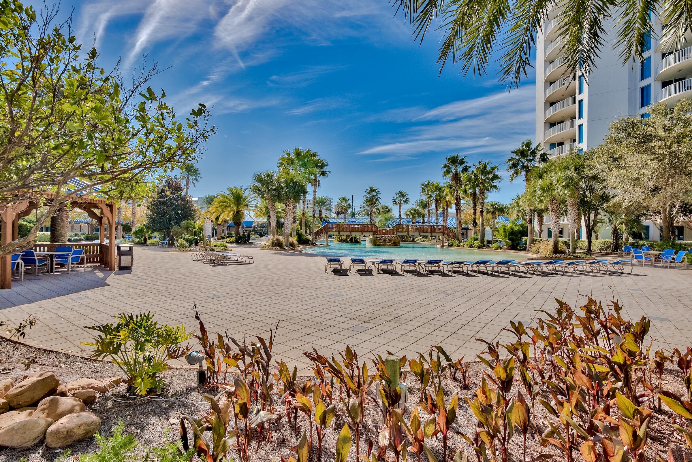 THE PALMS OF DESTIN - Residential