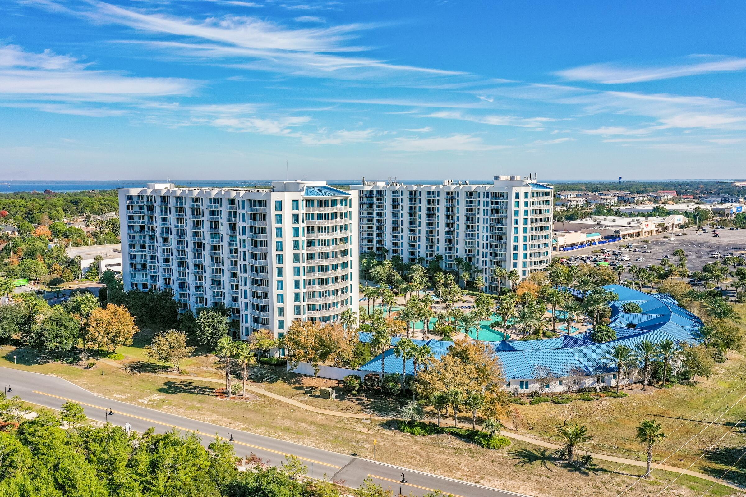 THE PALMS OF DESTIN - Residential