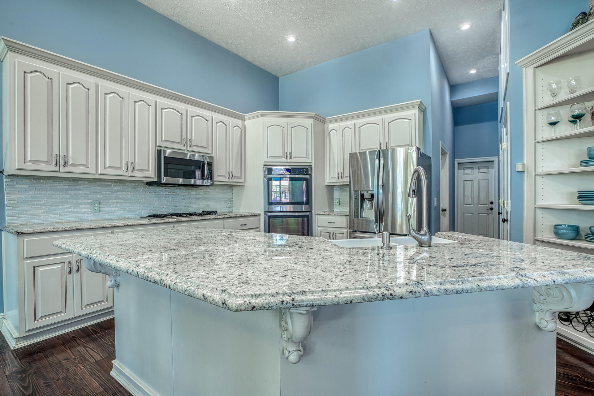 WOODLAWN UNIT 1 - Residential