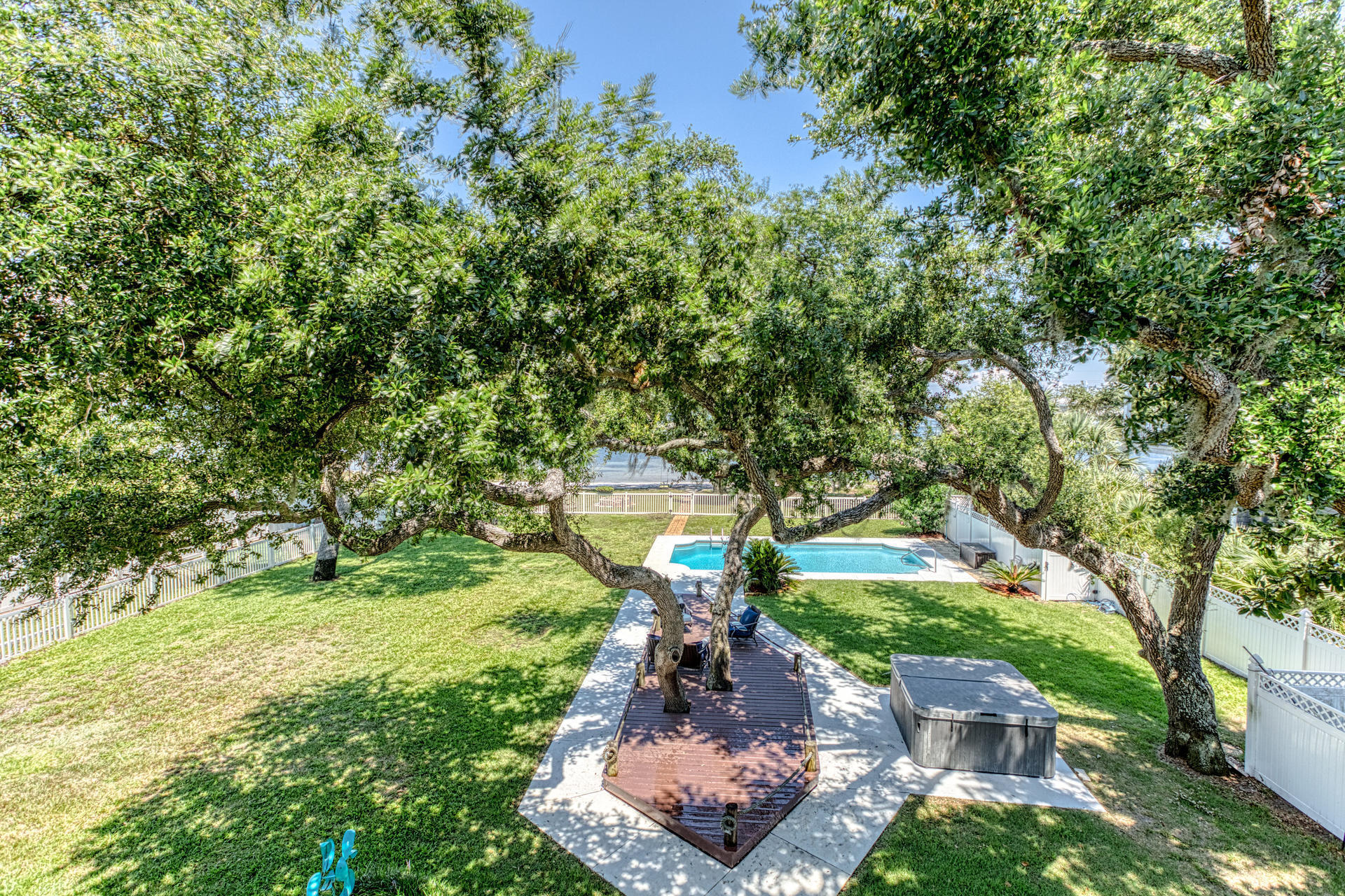 WOODLAWN UNIT 1 - Residential
