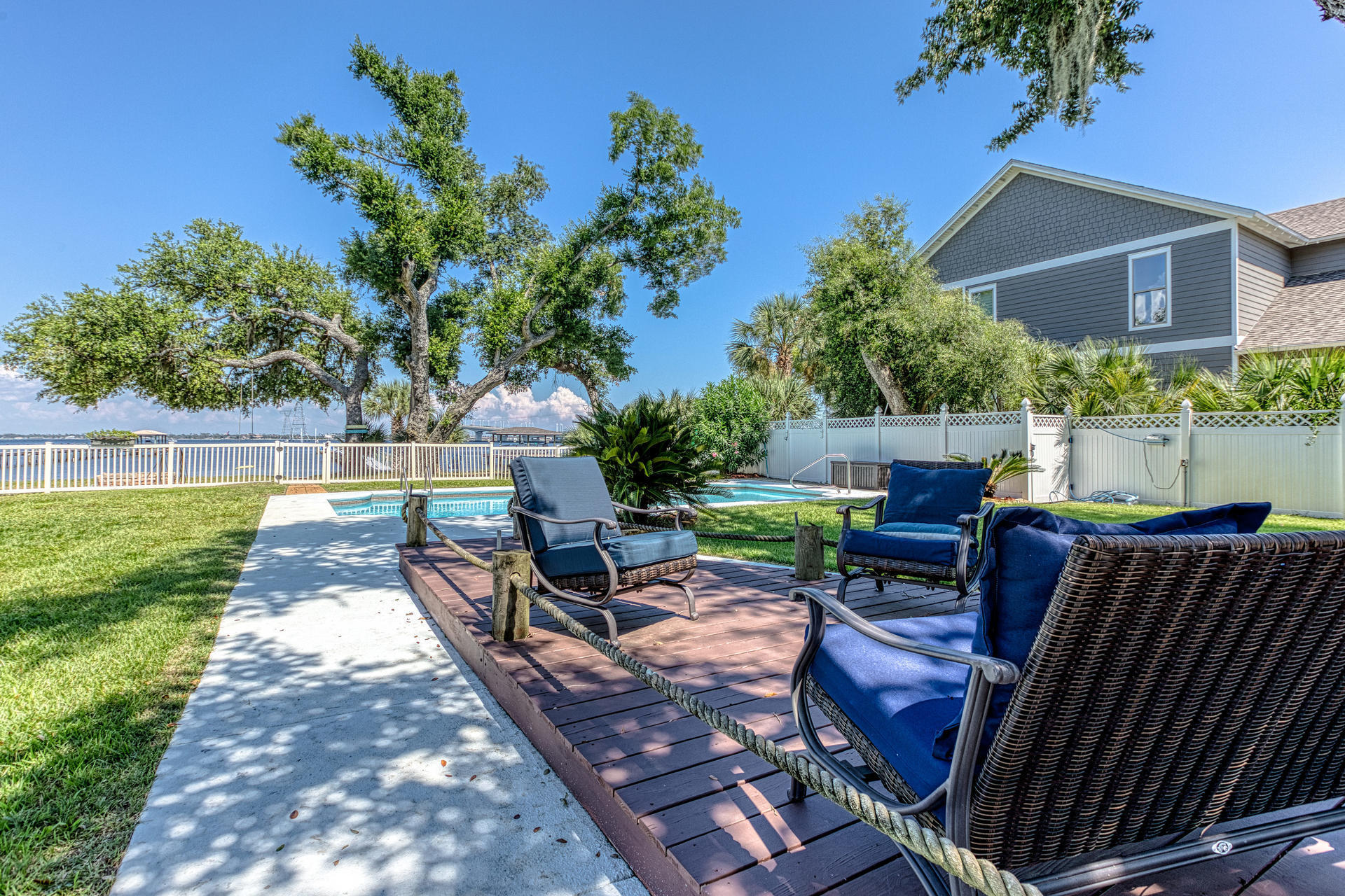 WOODLAWN UNIT 1 - Residential
