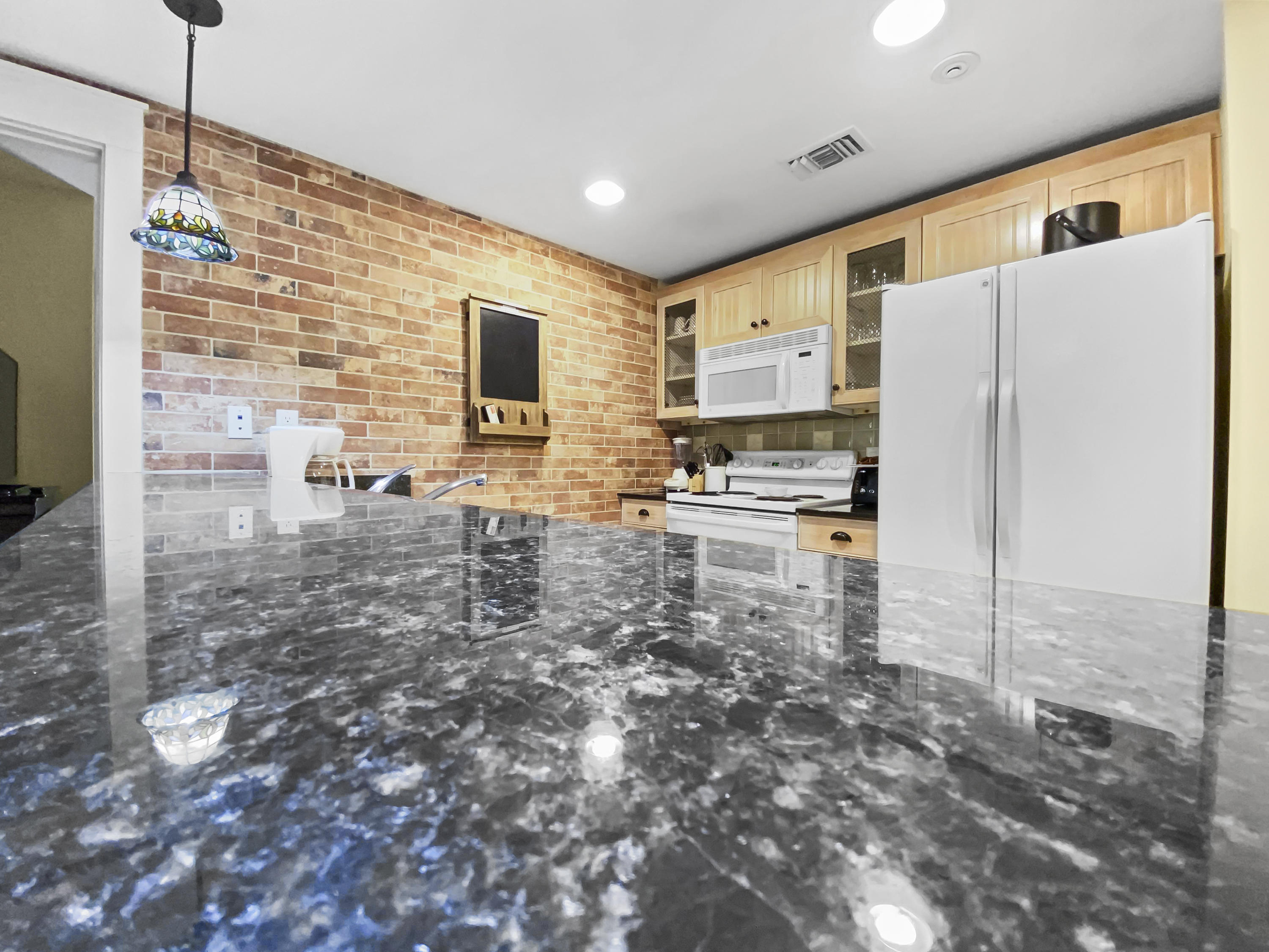 MARKET STREET INN - Residential