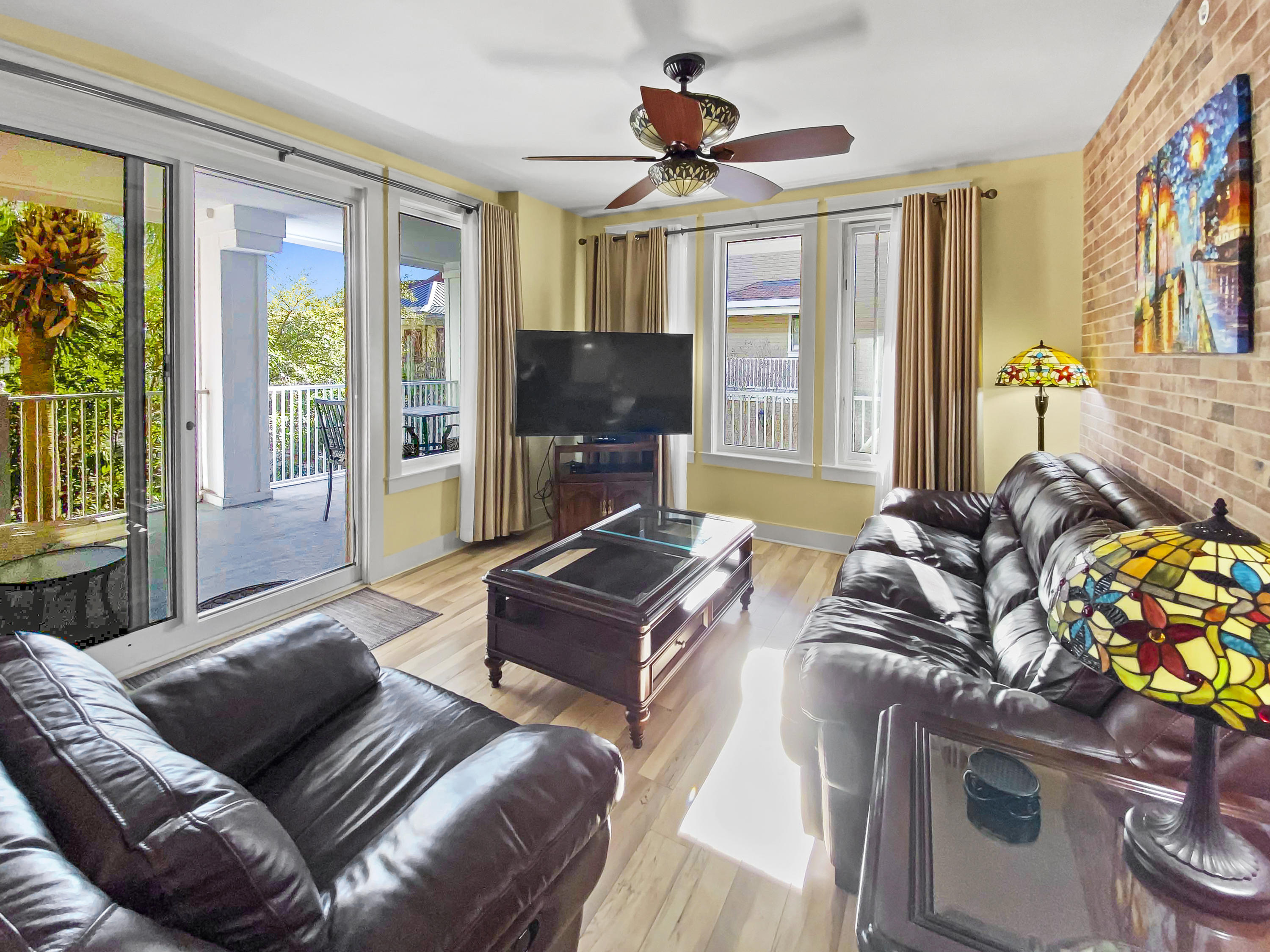 MARKET STREET INN - Residential