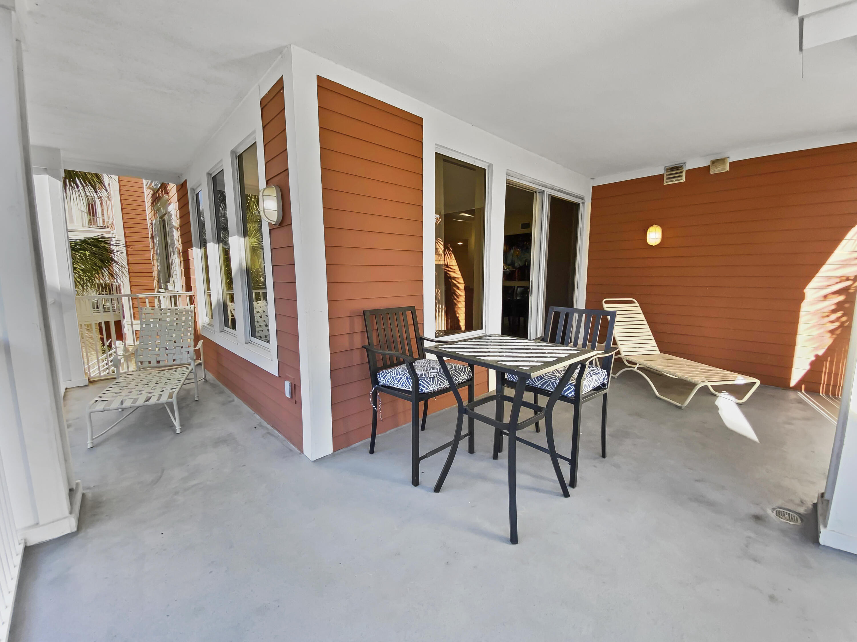 MARKET STREET INN - Residential