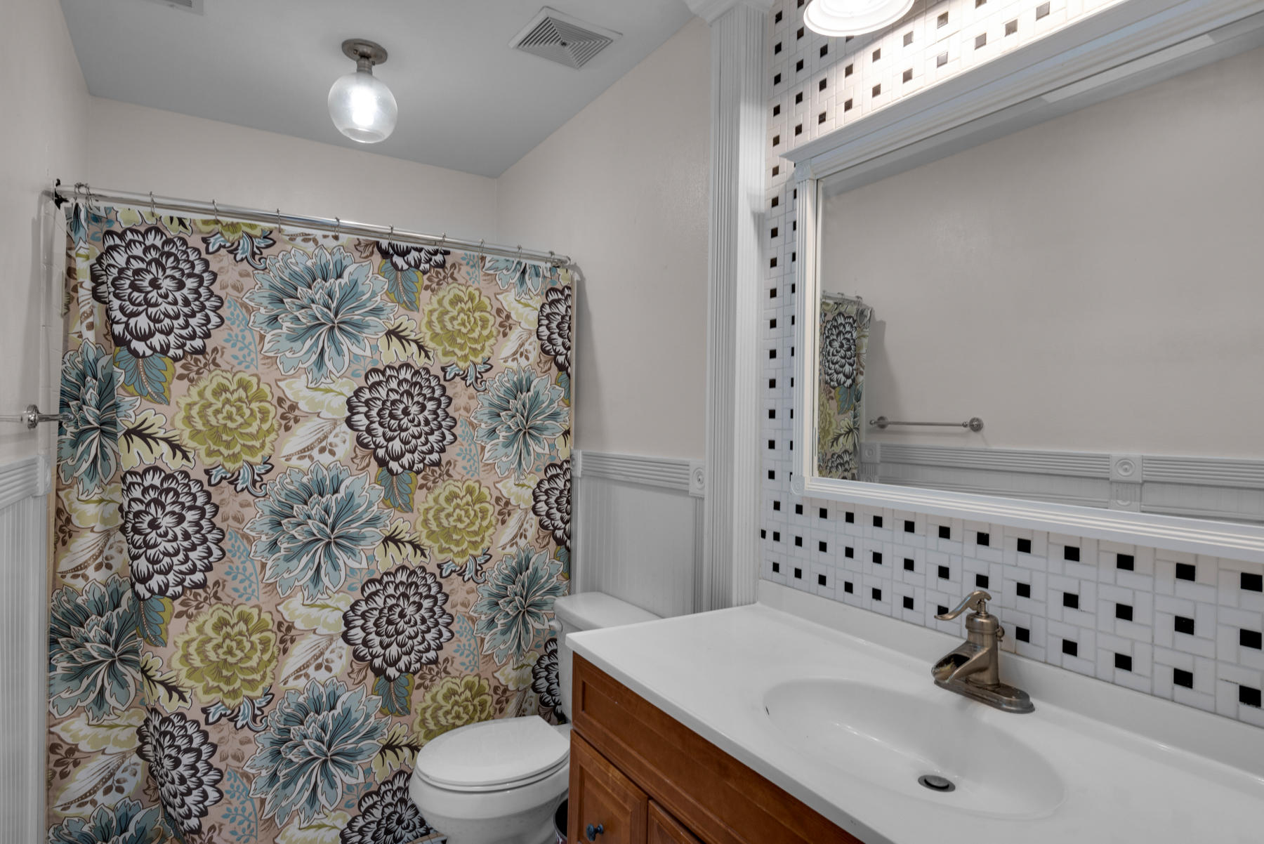 BAYOU WOODS 5TH ADDN - Residential