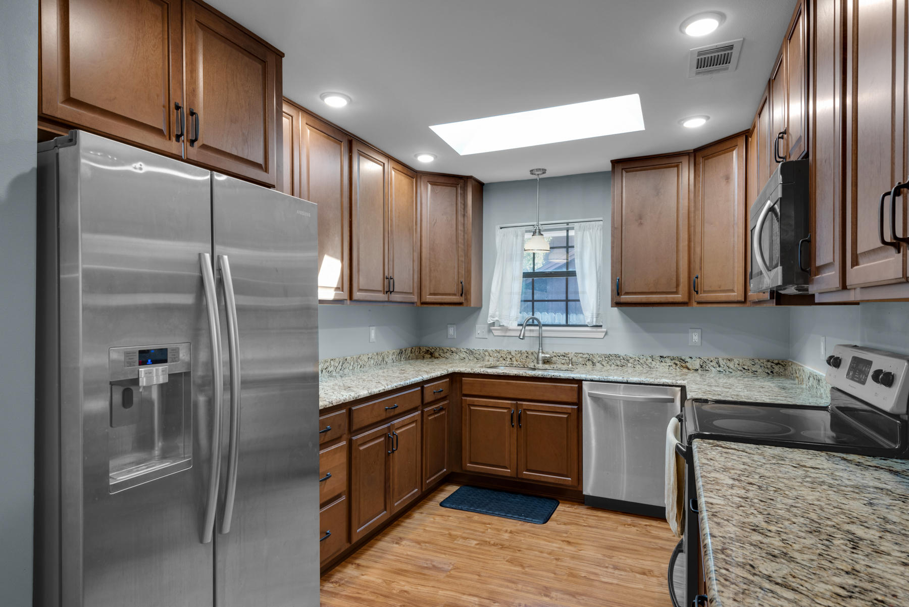 BAYOU WOODS 5TH ADDN - Residential