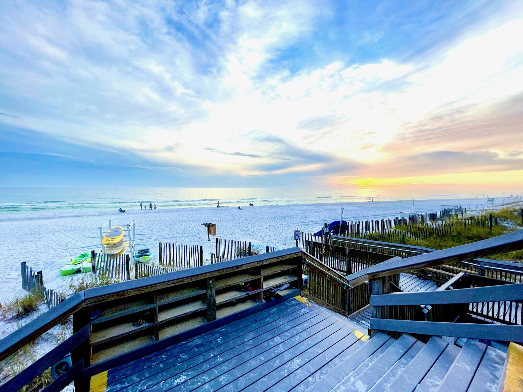 CAPTIVA AT TOPS'L - Residential