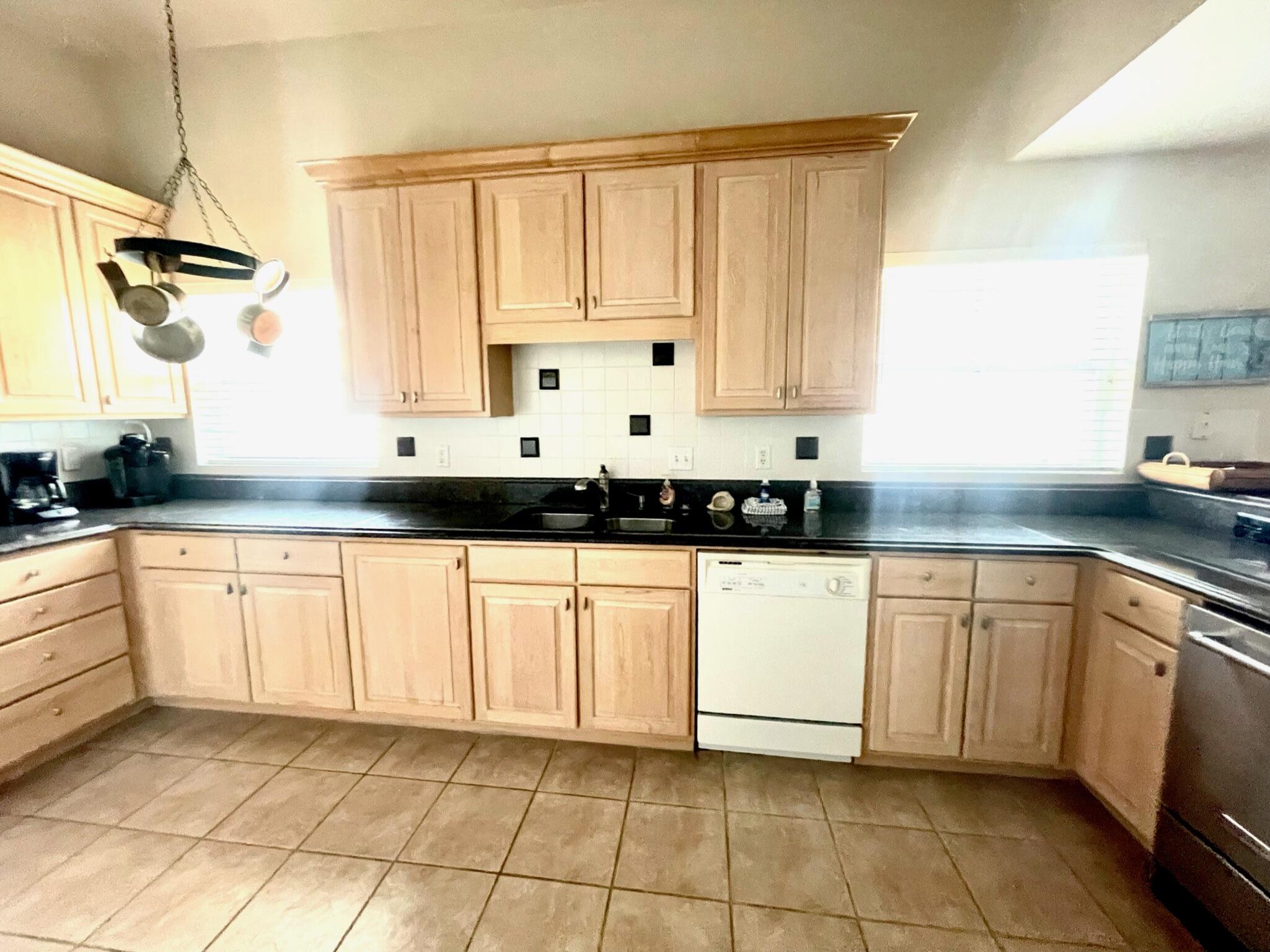 CAPTIVA AT TOPS'L - Residential