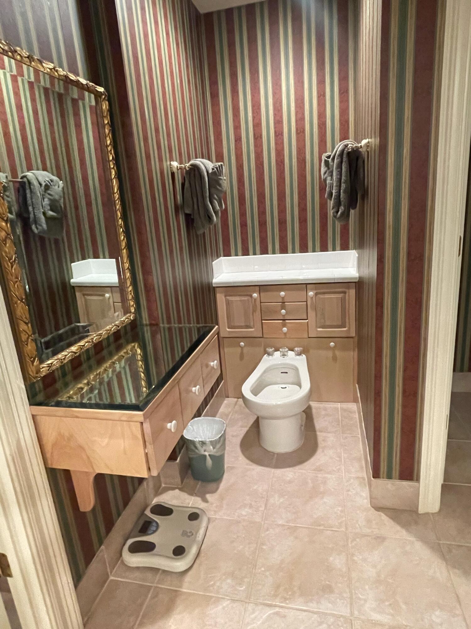 CAPTIVA AT TOPS'L - Residential