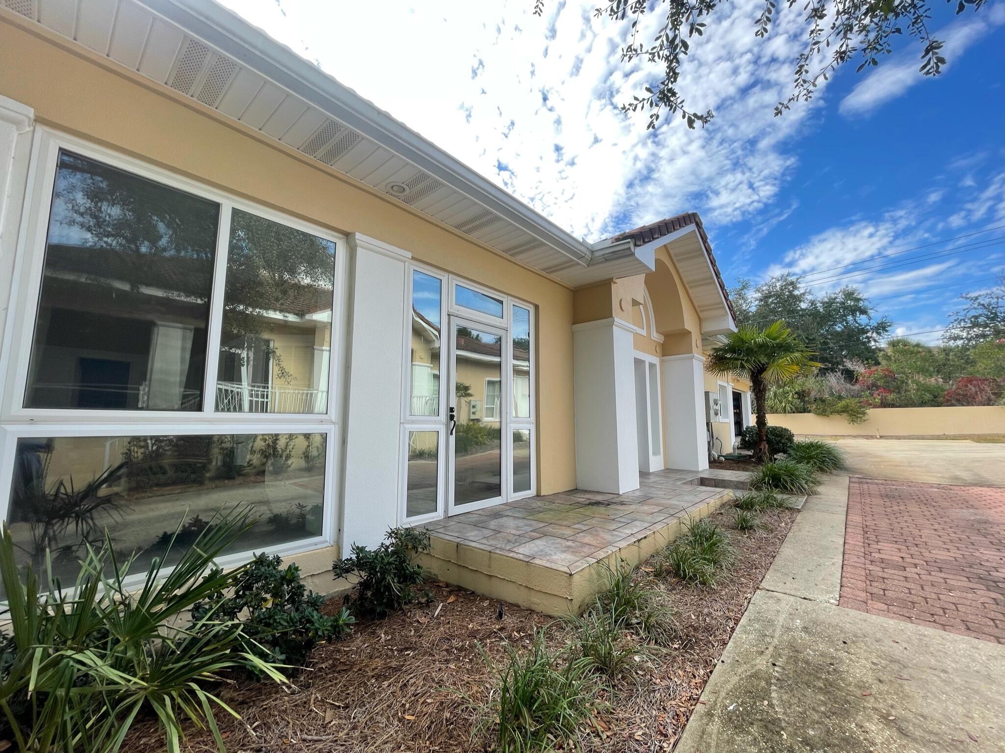 CAPTIVA AT TOPS'L - Residential