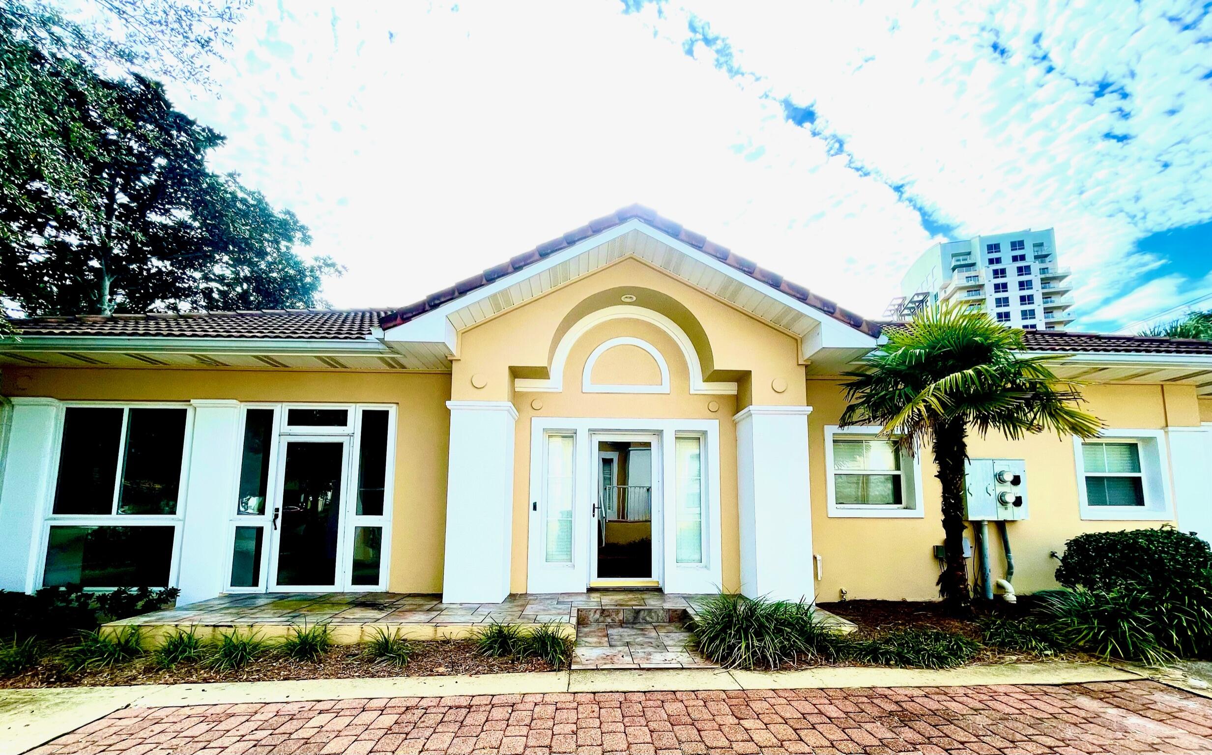 CAPTIVA AT TOPS'L - Residential