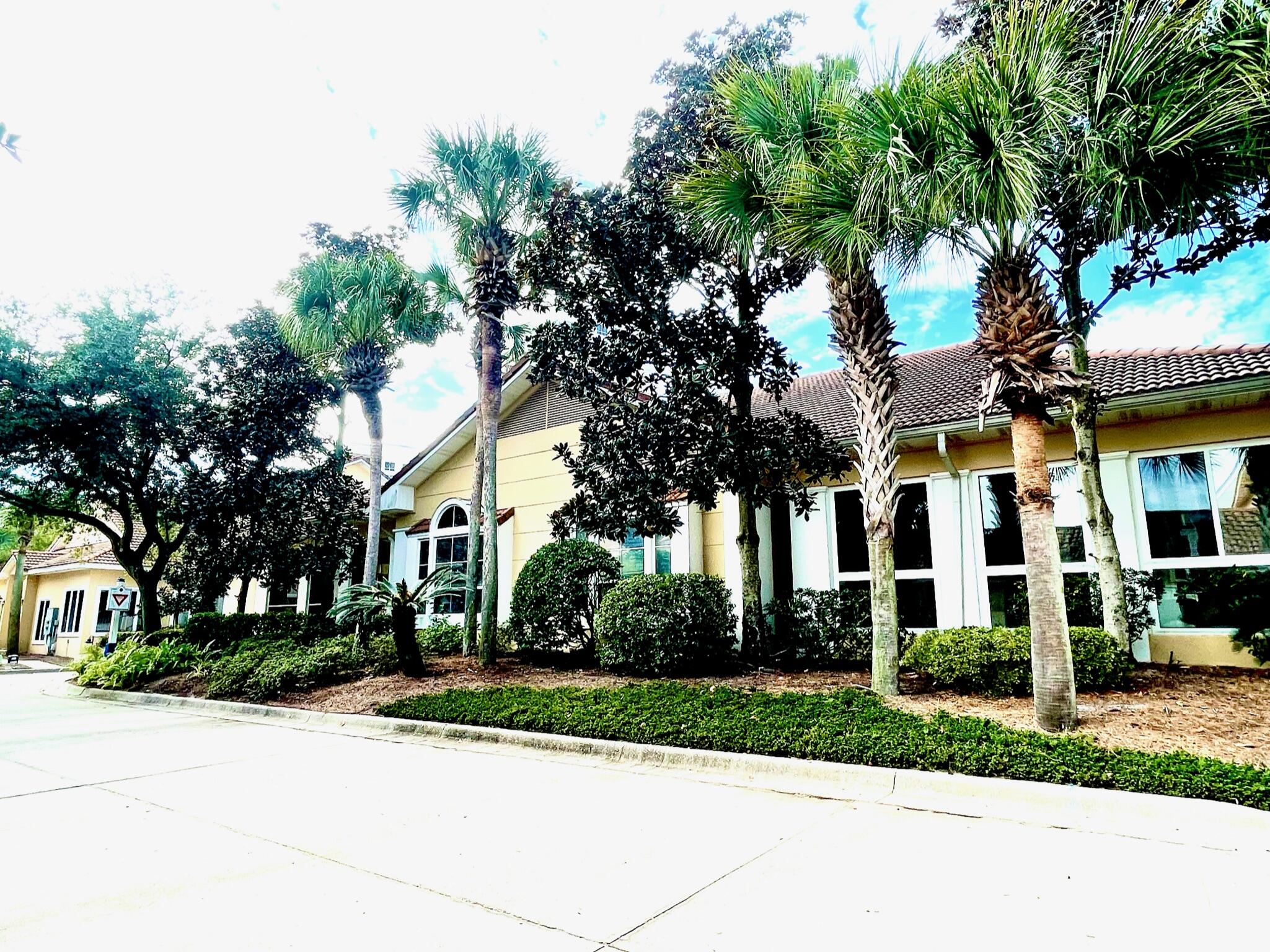 CAPTIVA AT TOPS'L - Residential