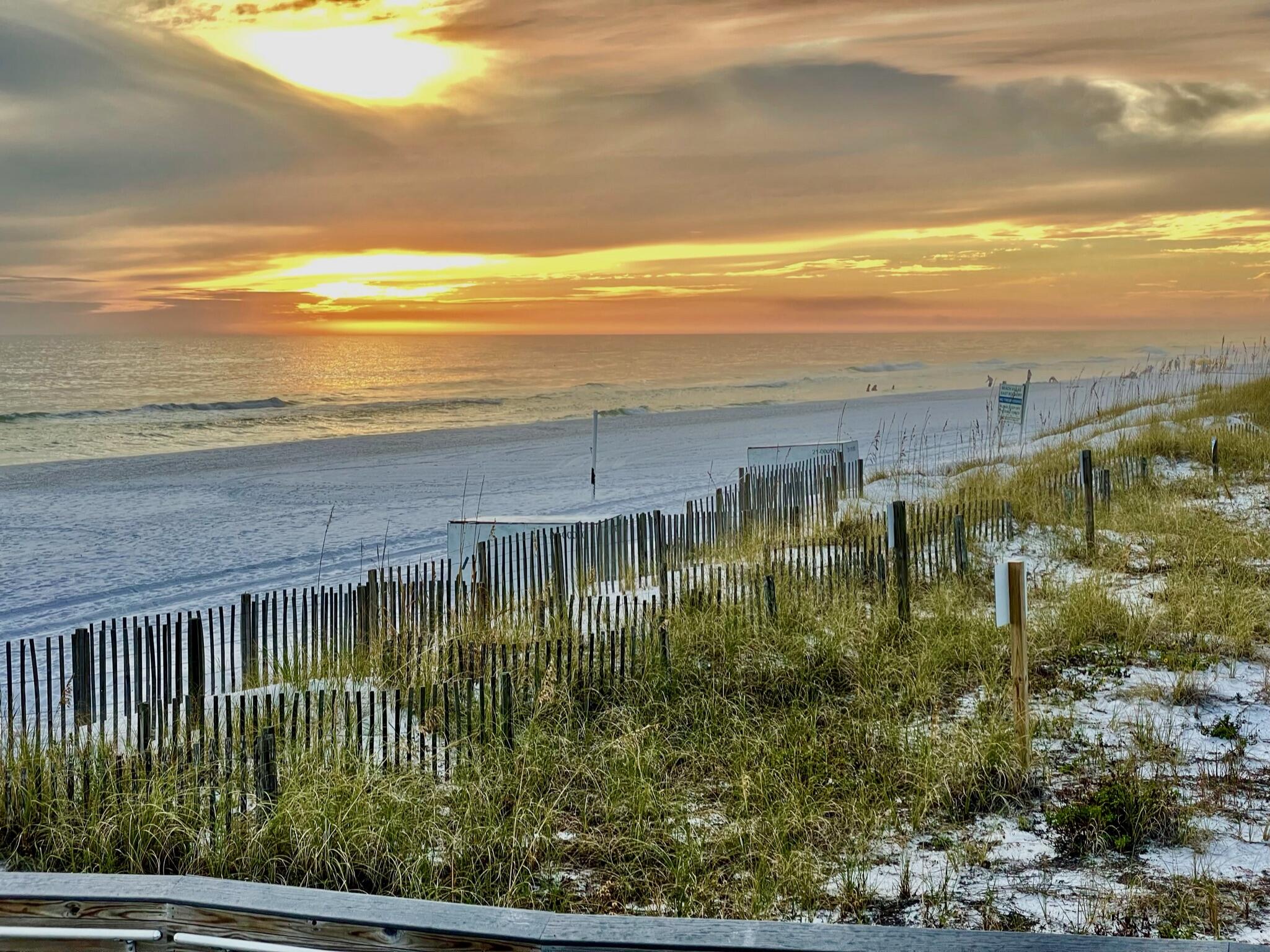 CAPTIVA AT TOPS'L - Residential