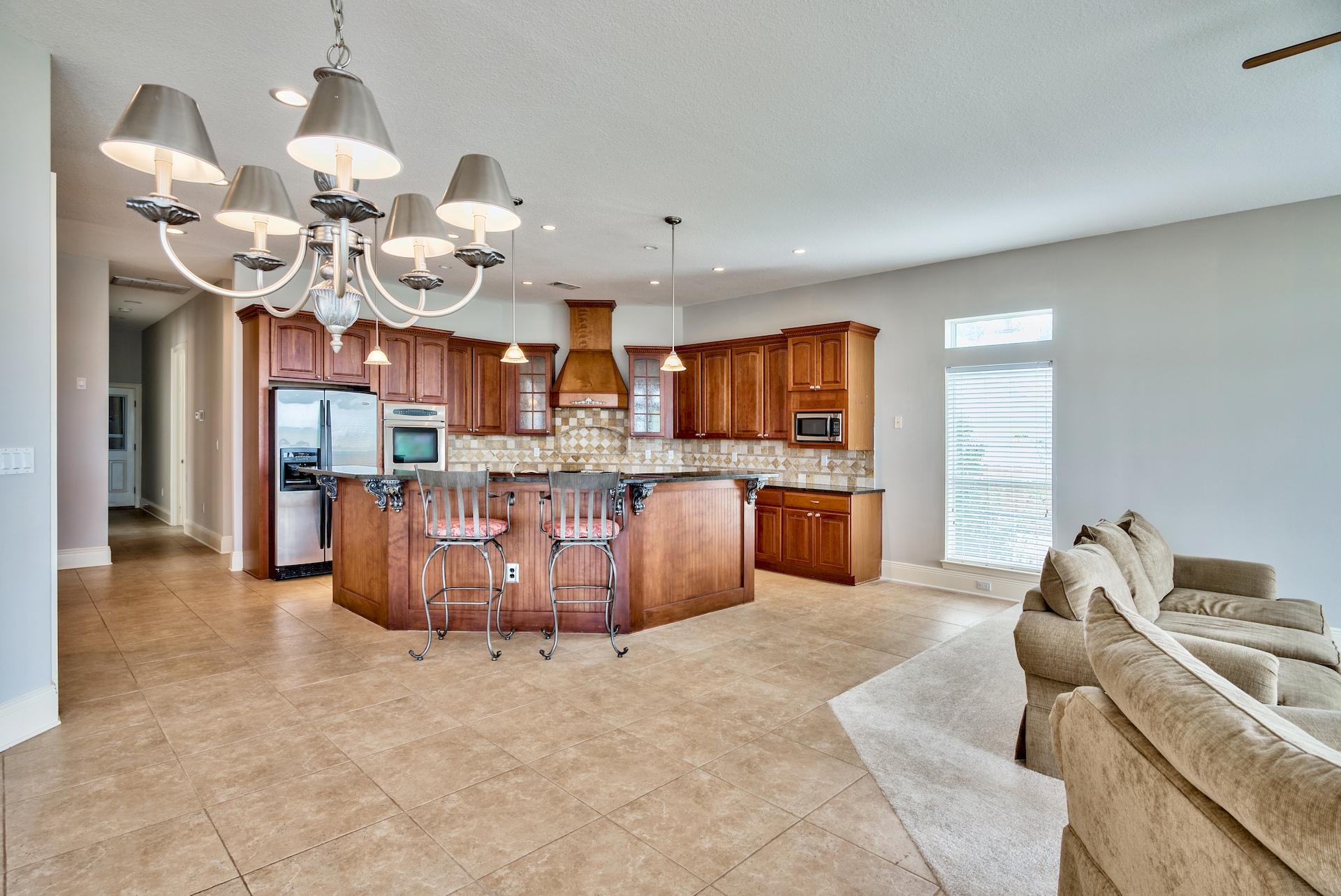 HOLIDAY SHORES ESTATES - Residential