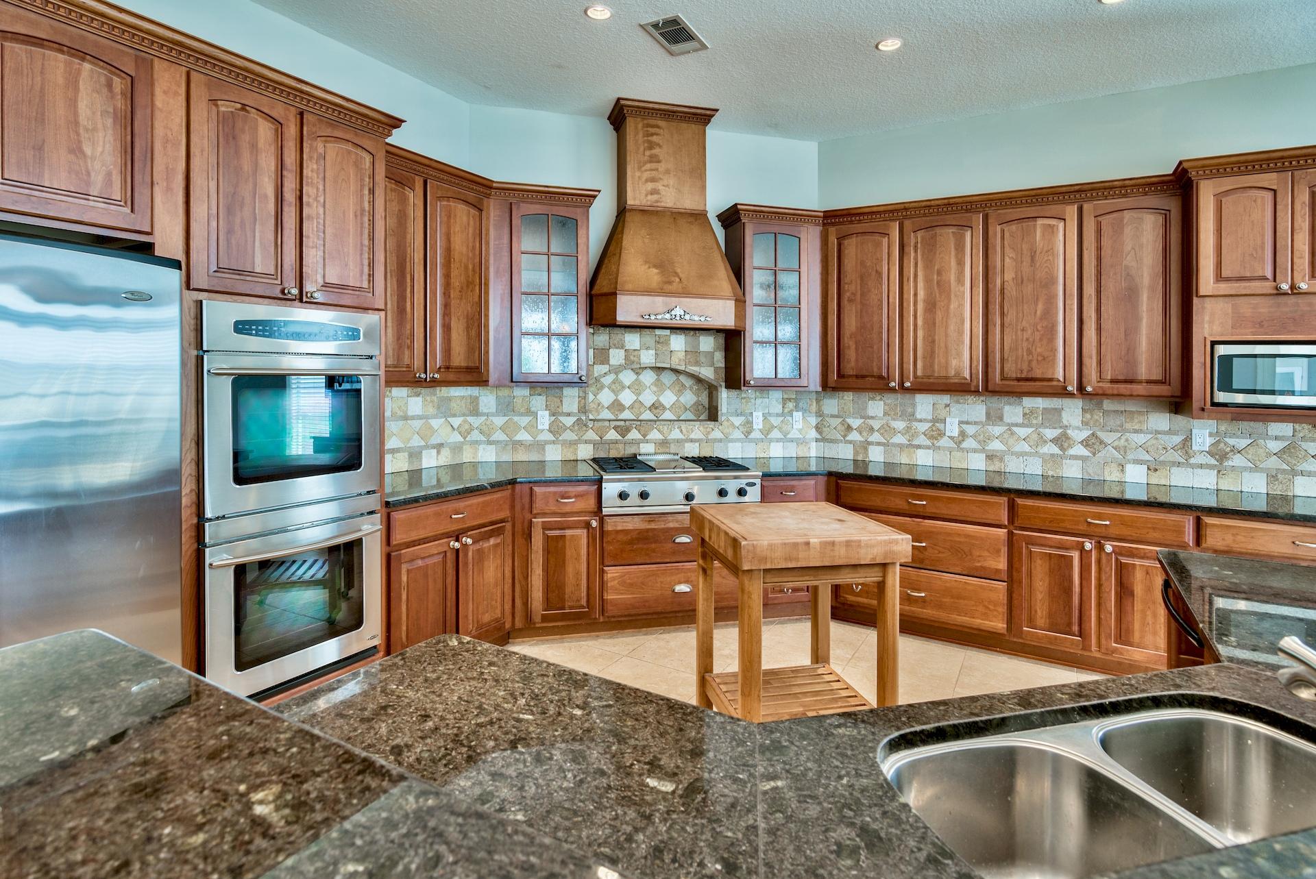 HOLIDAY SHORES ESTATES - Residential