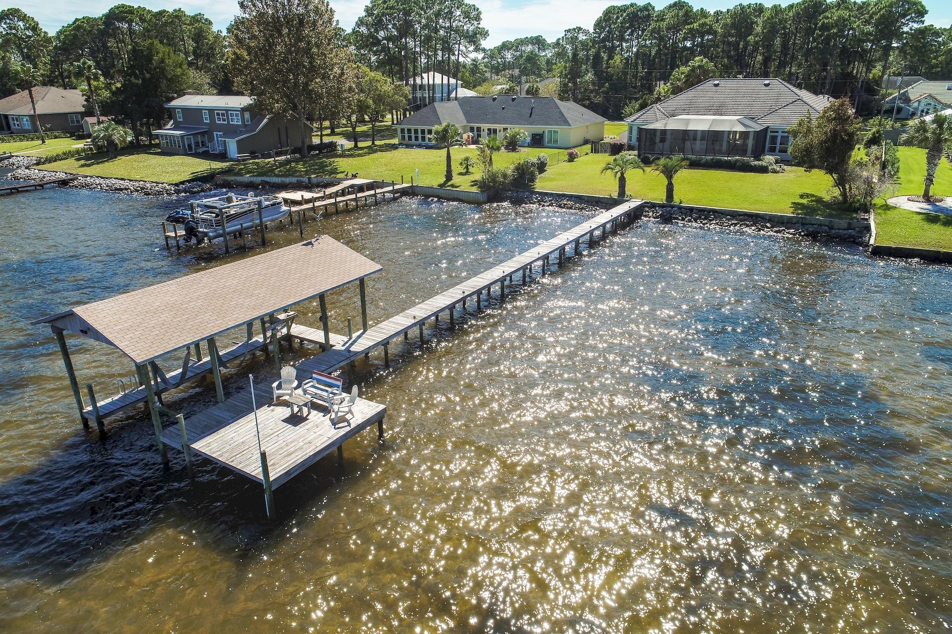 HOLIDAY SHORES ESTATES - Residential