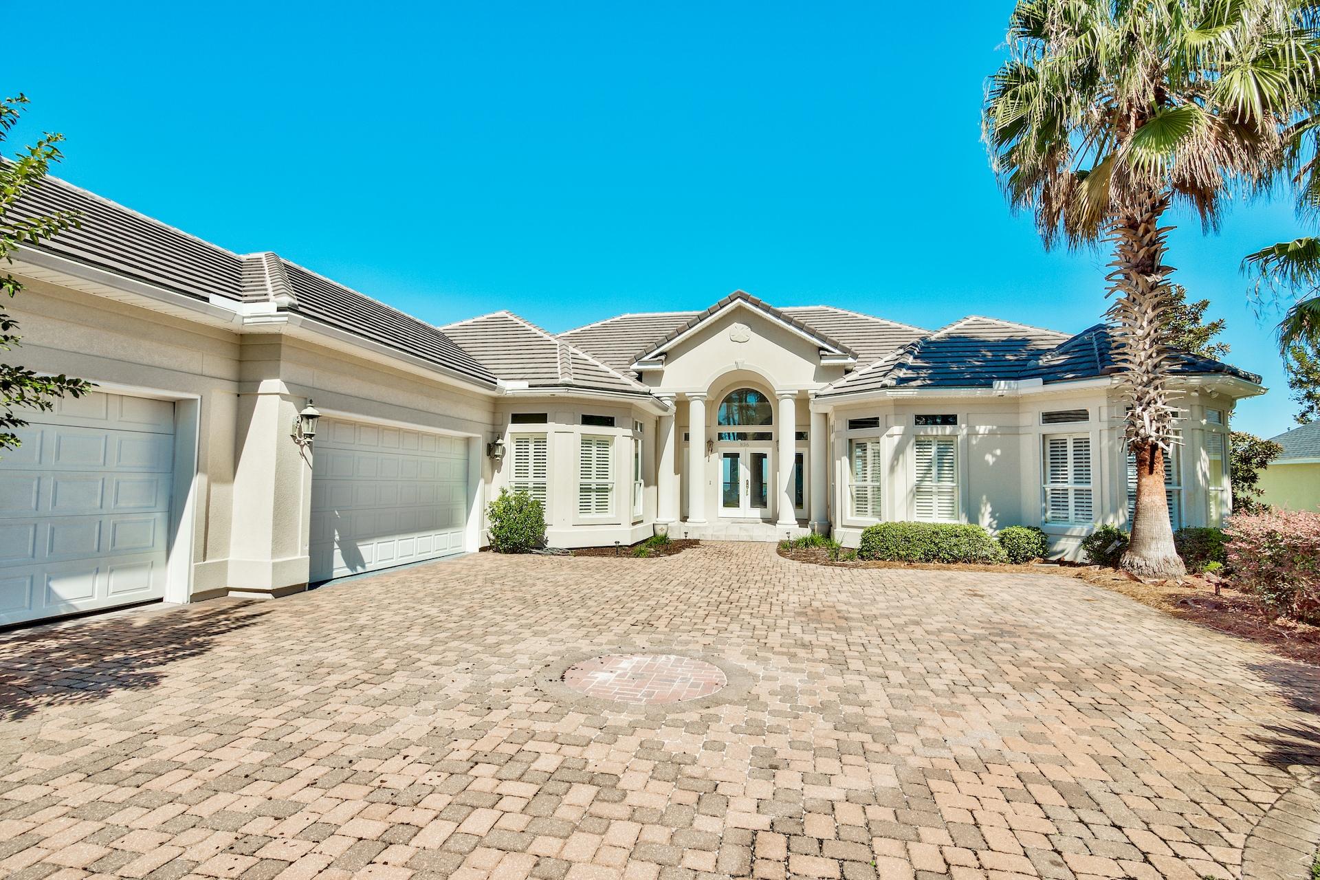 HOLIDAY SHORES ESTATES - Residential