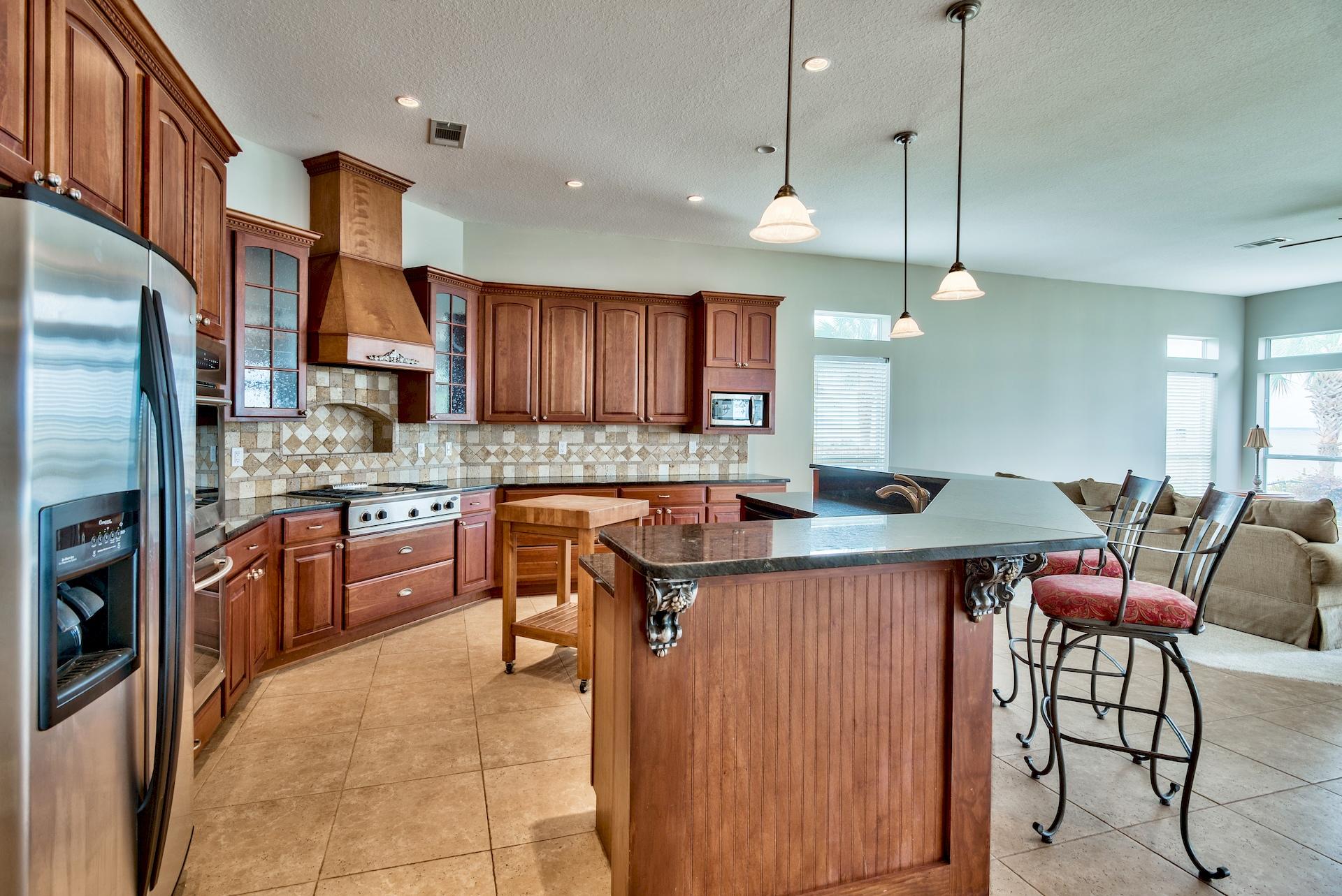 HOLIDAY SHORES ESTATES - Residential