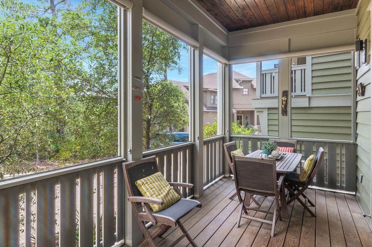 DRAPER LAKE COASTAL VILLAGE - Residential