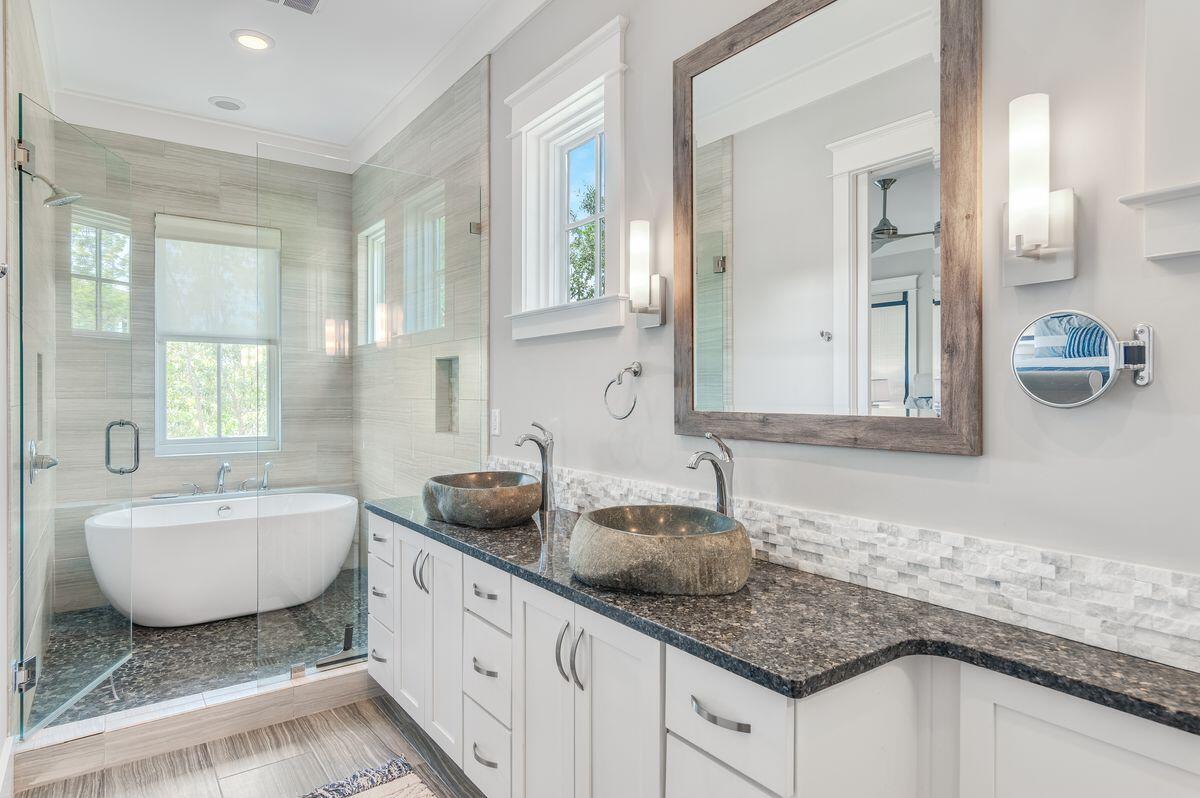 DRAPER LAKE COASTAL VILLAGE - Residential