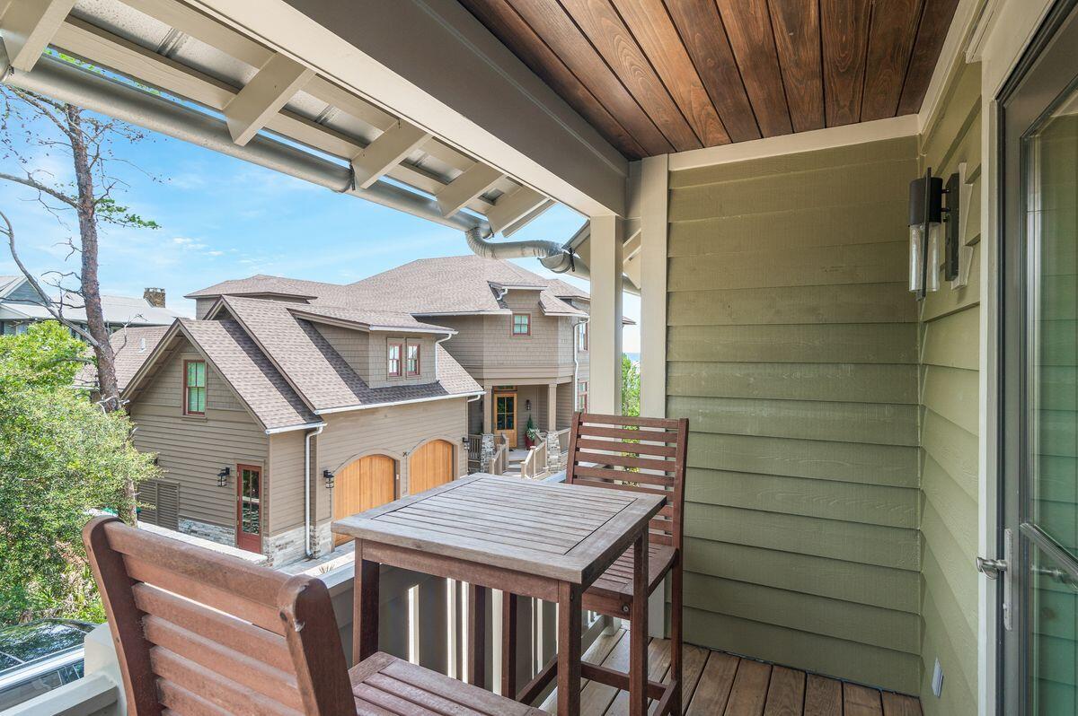 DRAPER LAKE COASTAL VILLAGE - Residential