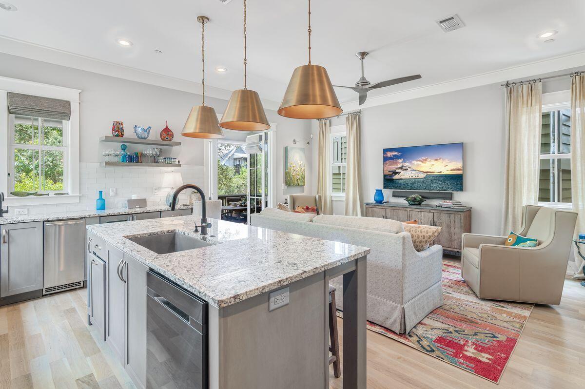 DRAPER LAKE COASTAL VILLAGE - Residential
