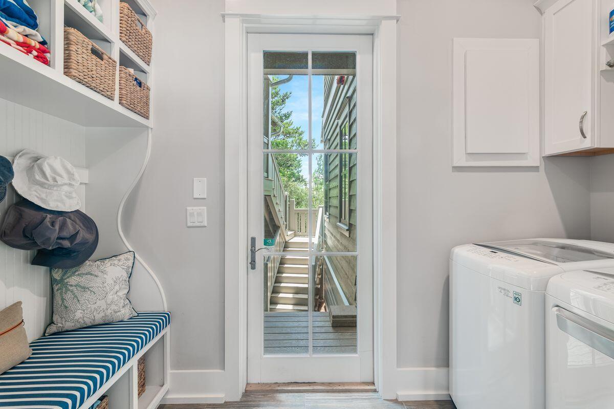 DRAPER LAKE COASTAL VILLAGE - Residential