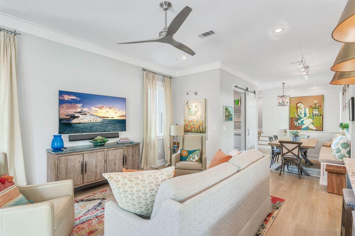 DRAPER LAKE COASTAL VILLAGE - Residential