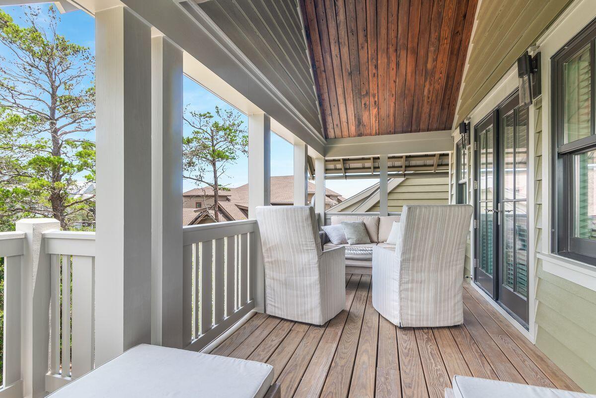 DRAPER LAKE COASTAL VILLAGE - Residential