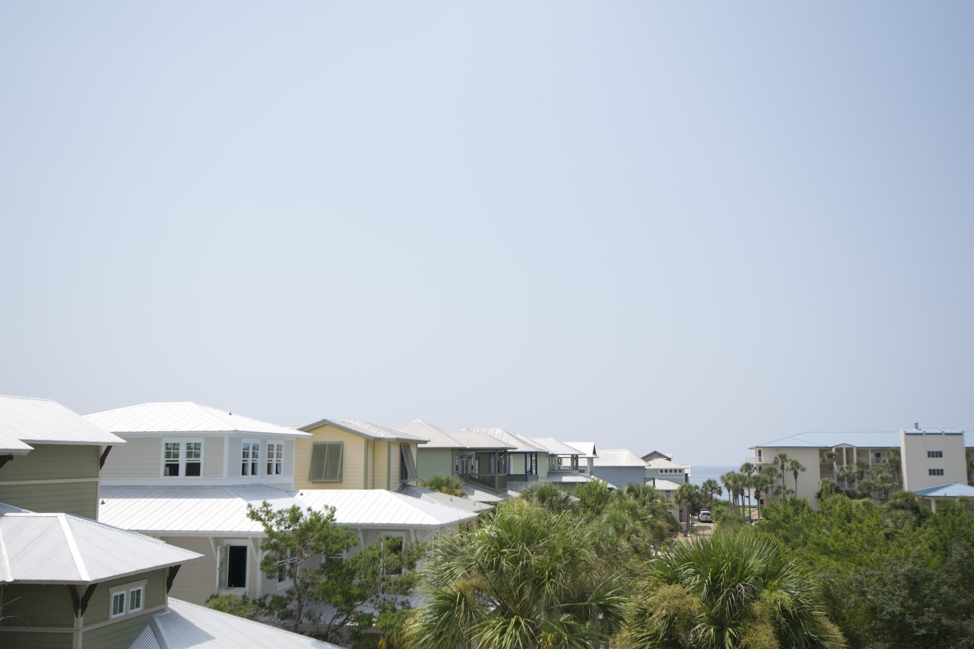 WATER'S EDGE - Residential