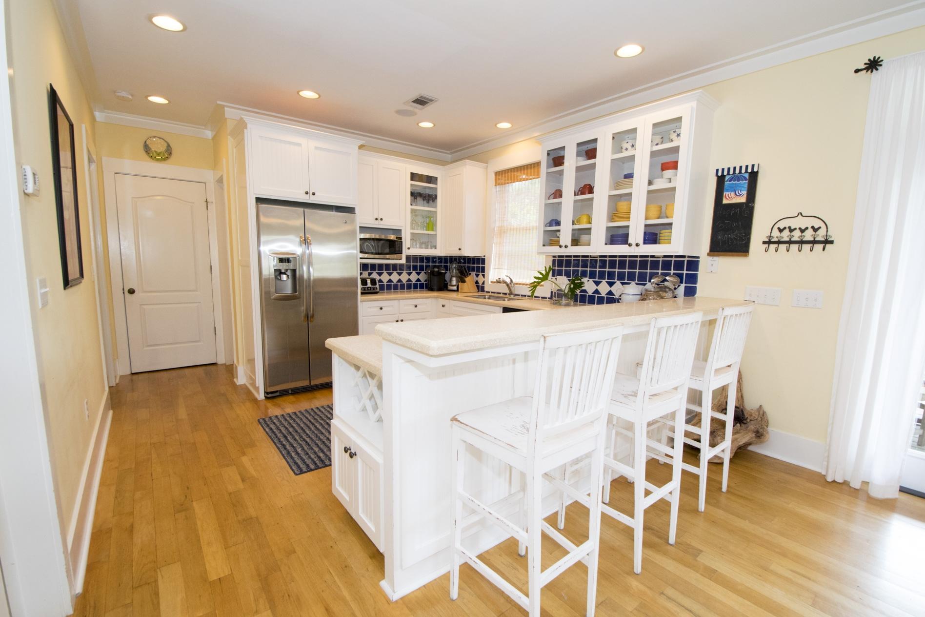 WATER'S EDGE - Residential