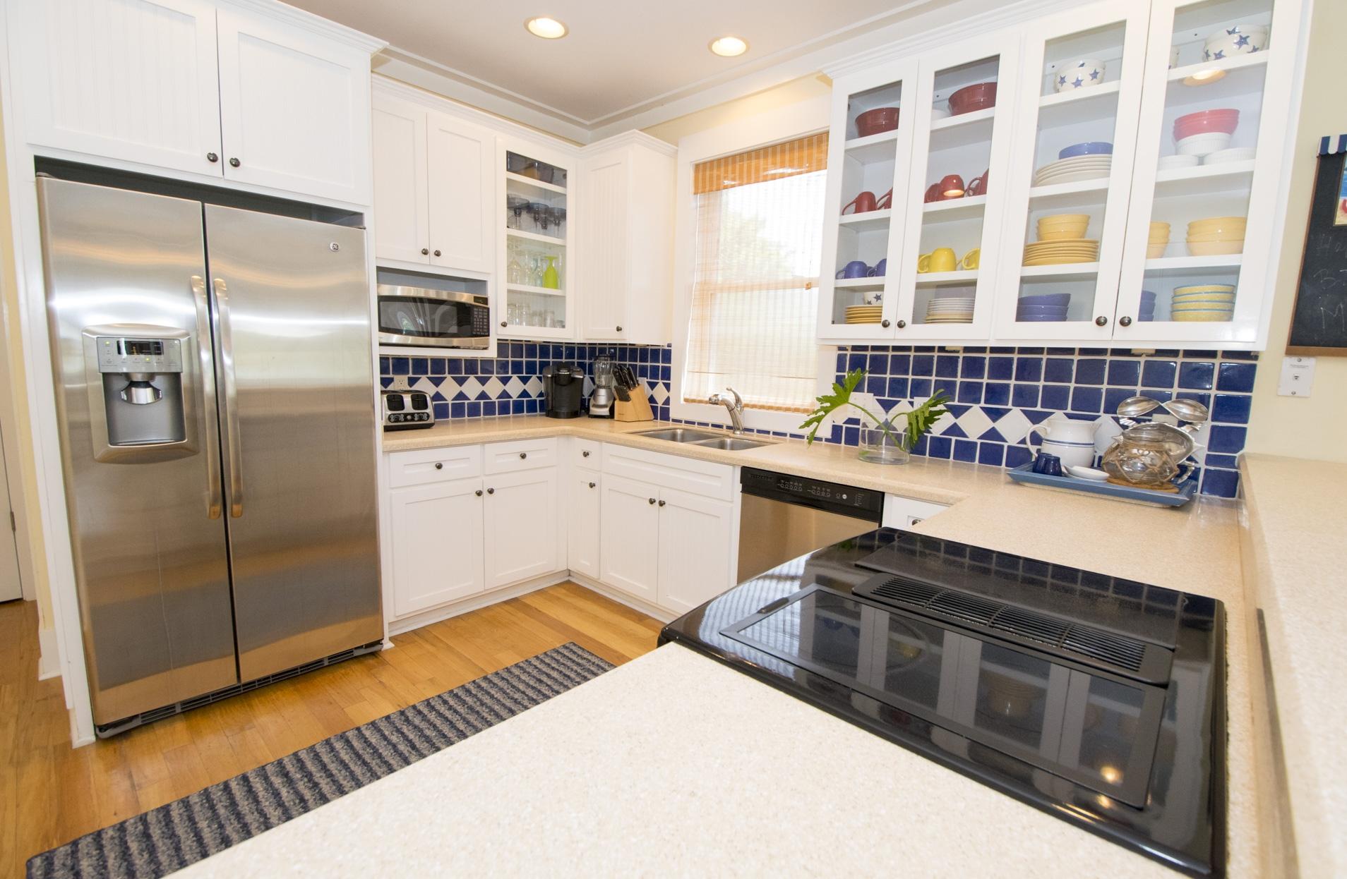 WATER'S EDGE - Residential