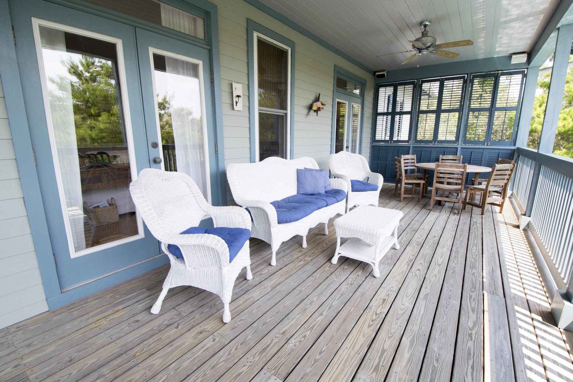 WATER'S EDGE - Residential