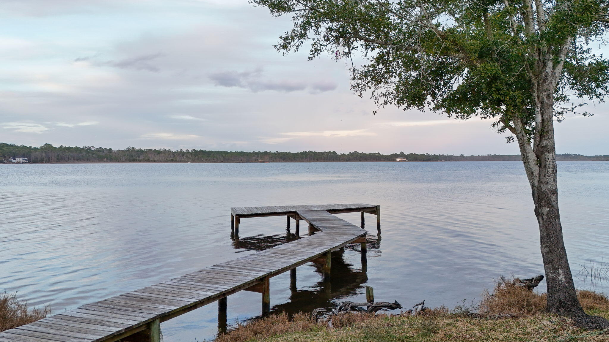 VILLA DANIELLE 1ST ADDN - Residential