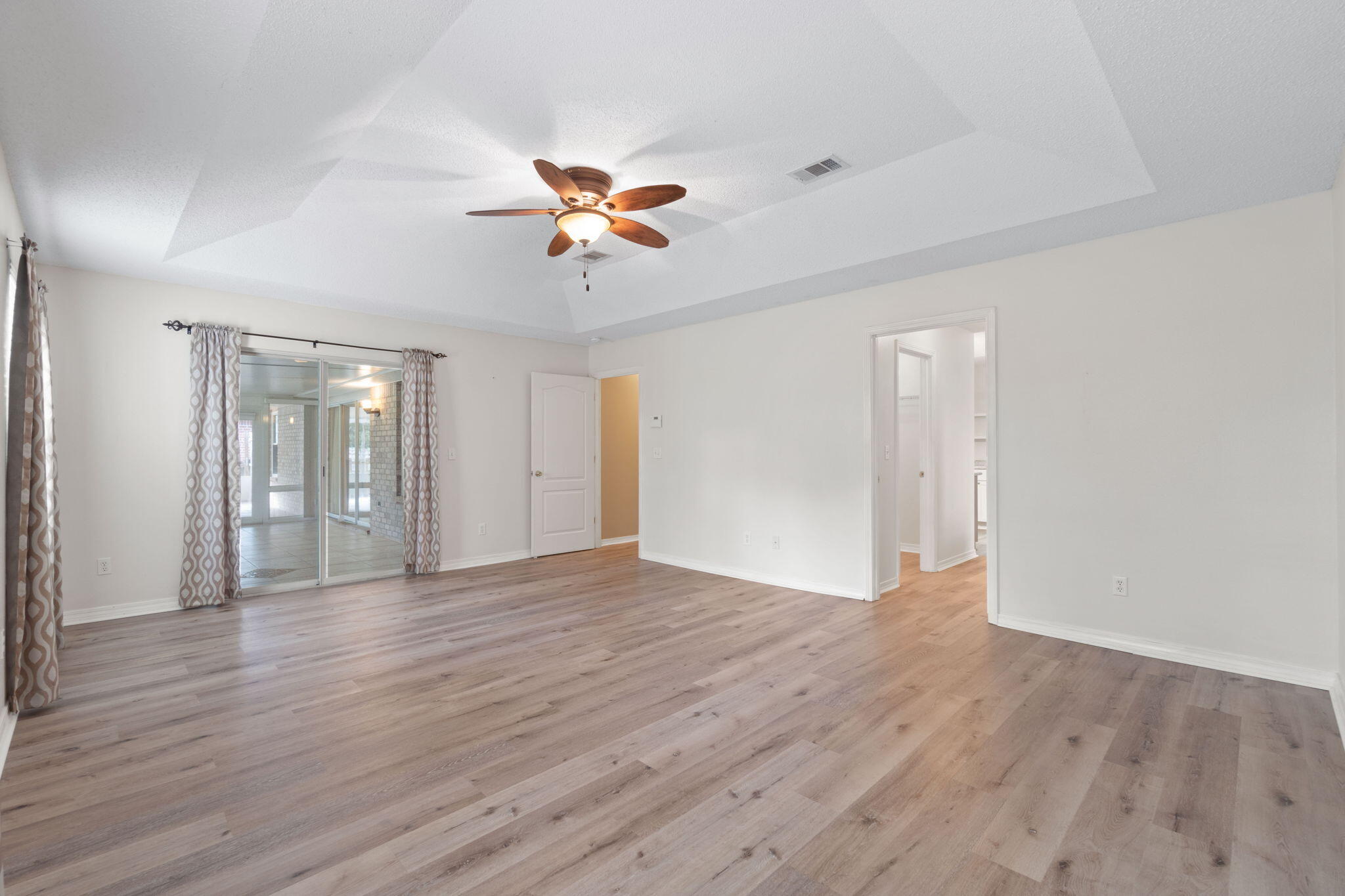 VILLA DANIELLE 1ST ADDN - Residential