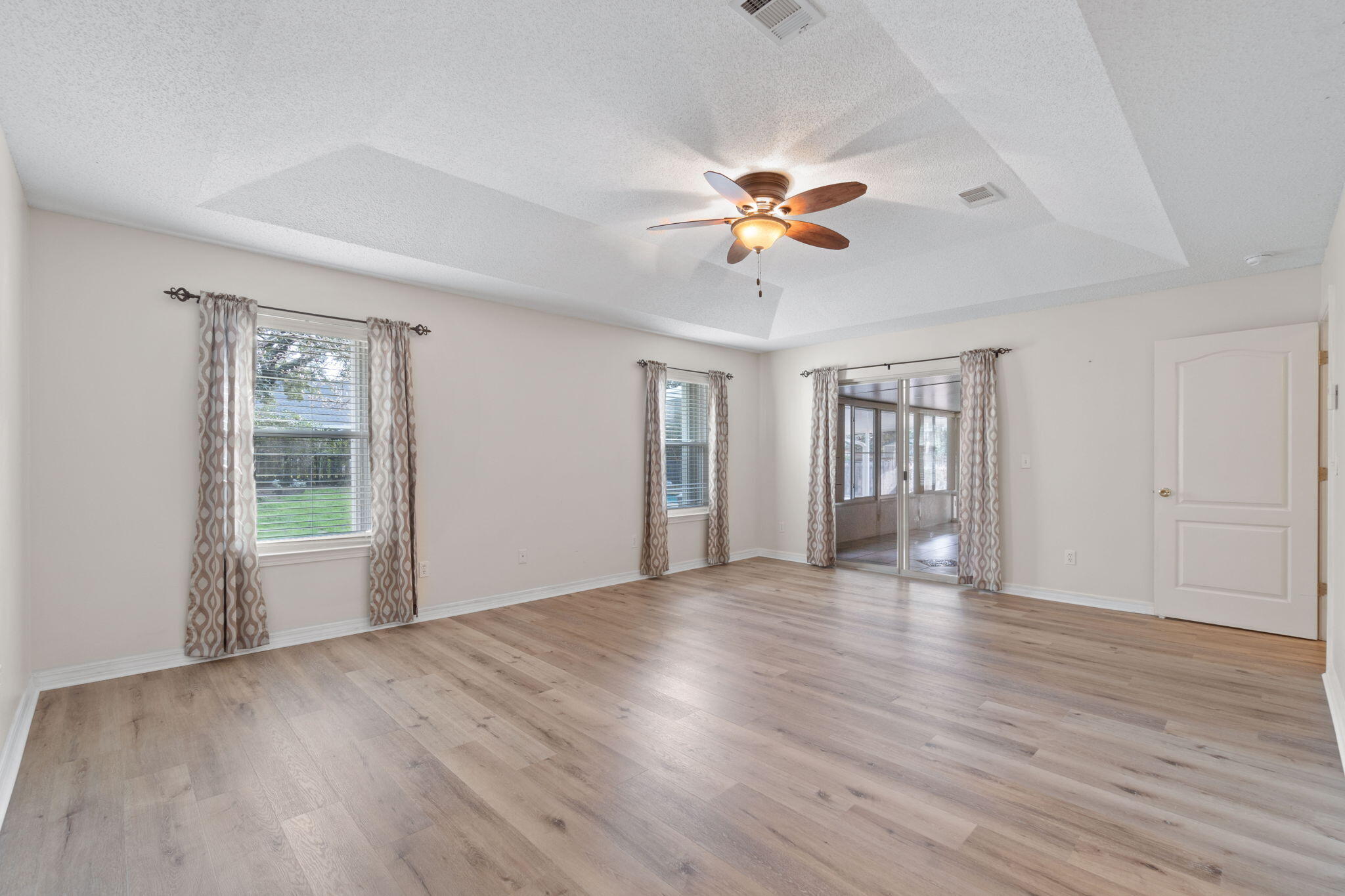 VILLA DANIELLE 1ST ADDN - Residential