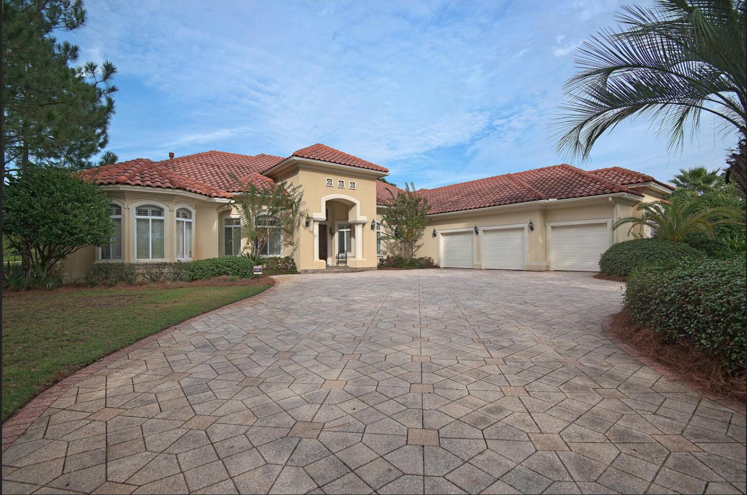 BURNT PINE - Residential