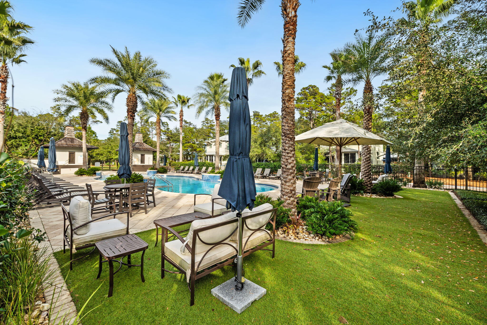 MAGNOLIA COTTAGES - Residential