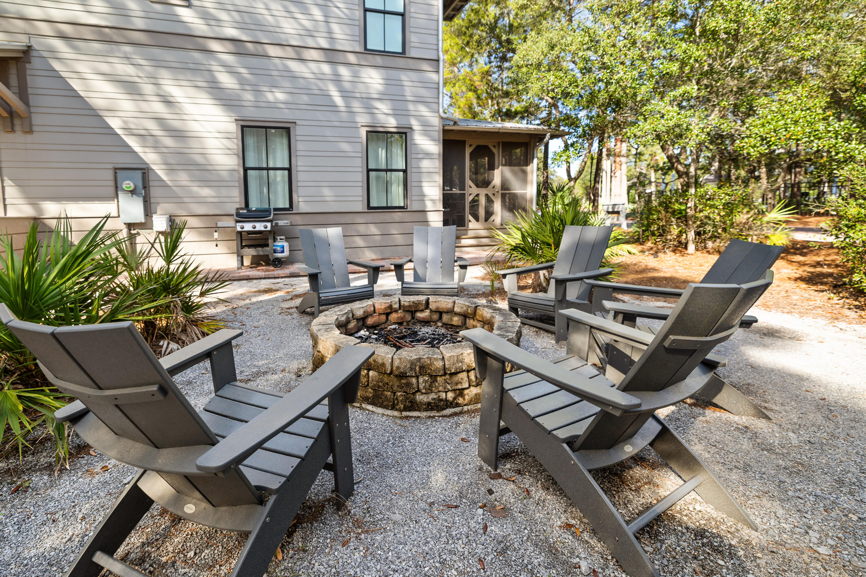 MAGNOLIA COTTAGES - Residential