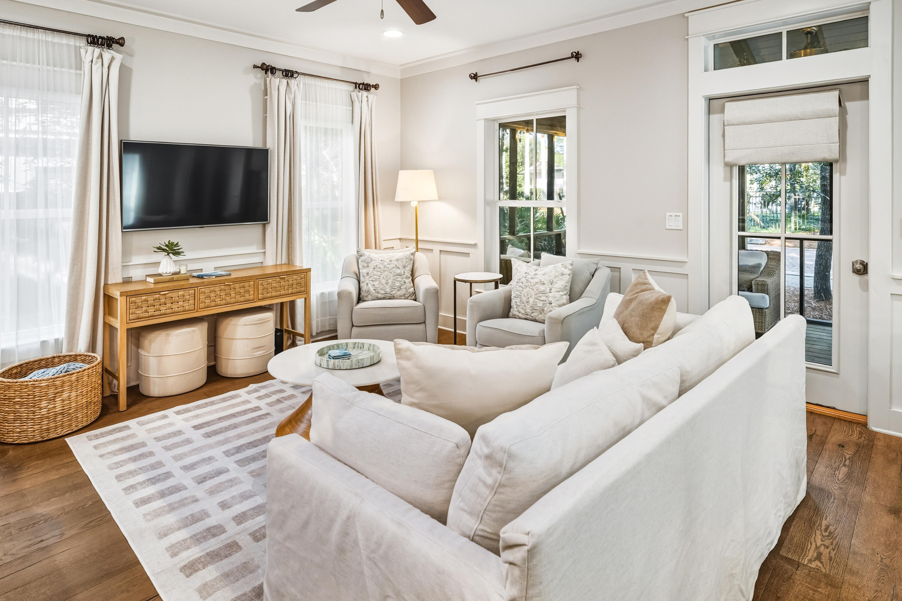 MAGNOLIA COTTAGES - Residential