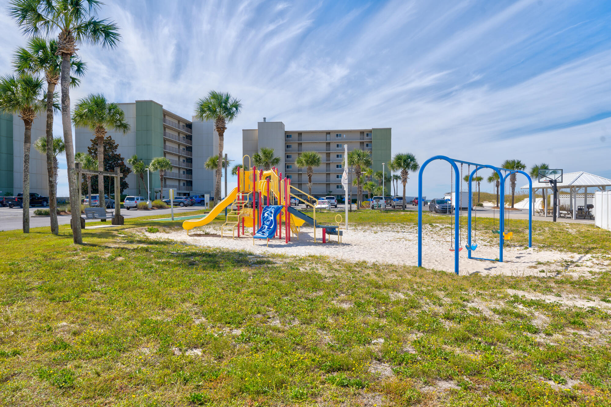 PINNACLE PORT PHASE 1-A UNIT #A1-303 - Residential