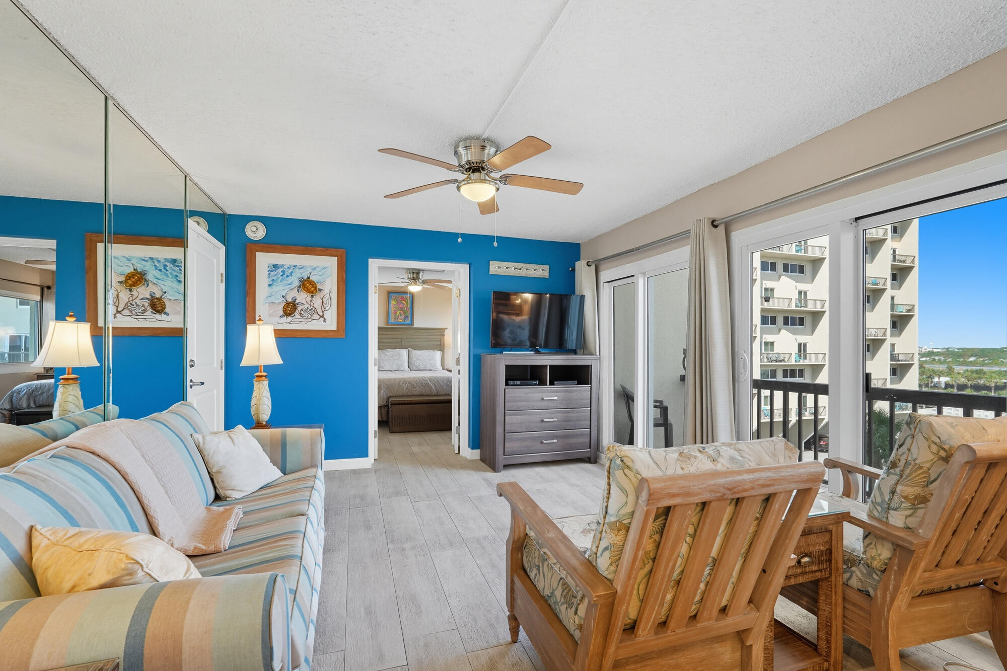 PINNACLE PORT PHASE 1-A UNIT #A1-303 - Residential