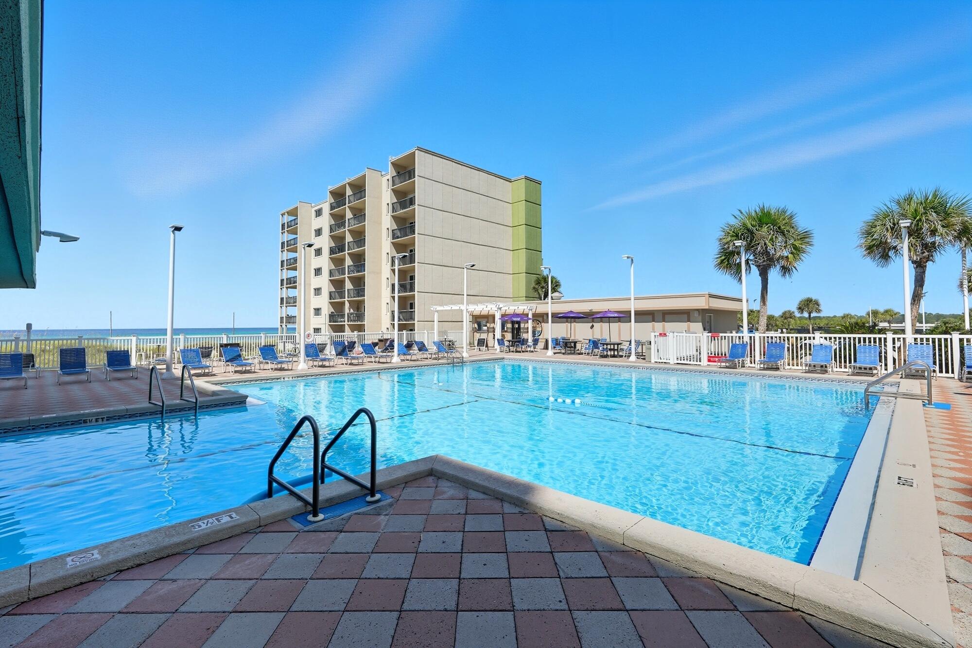 PINNACLE PORT PHASE 1-A UNIT #A1-303 - Residential