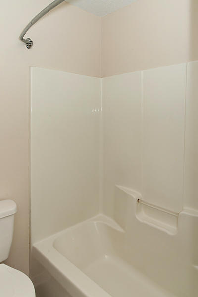 WEST SHORES TOWNHOMES - Residential Lease