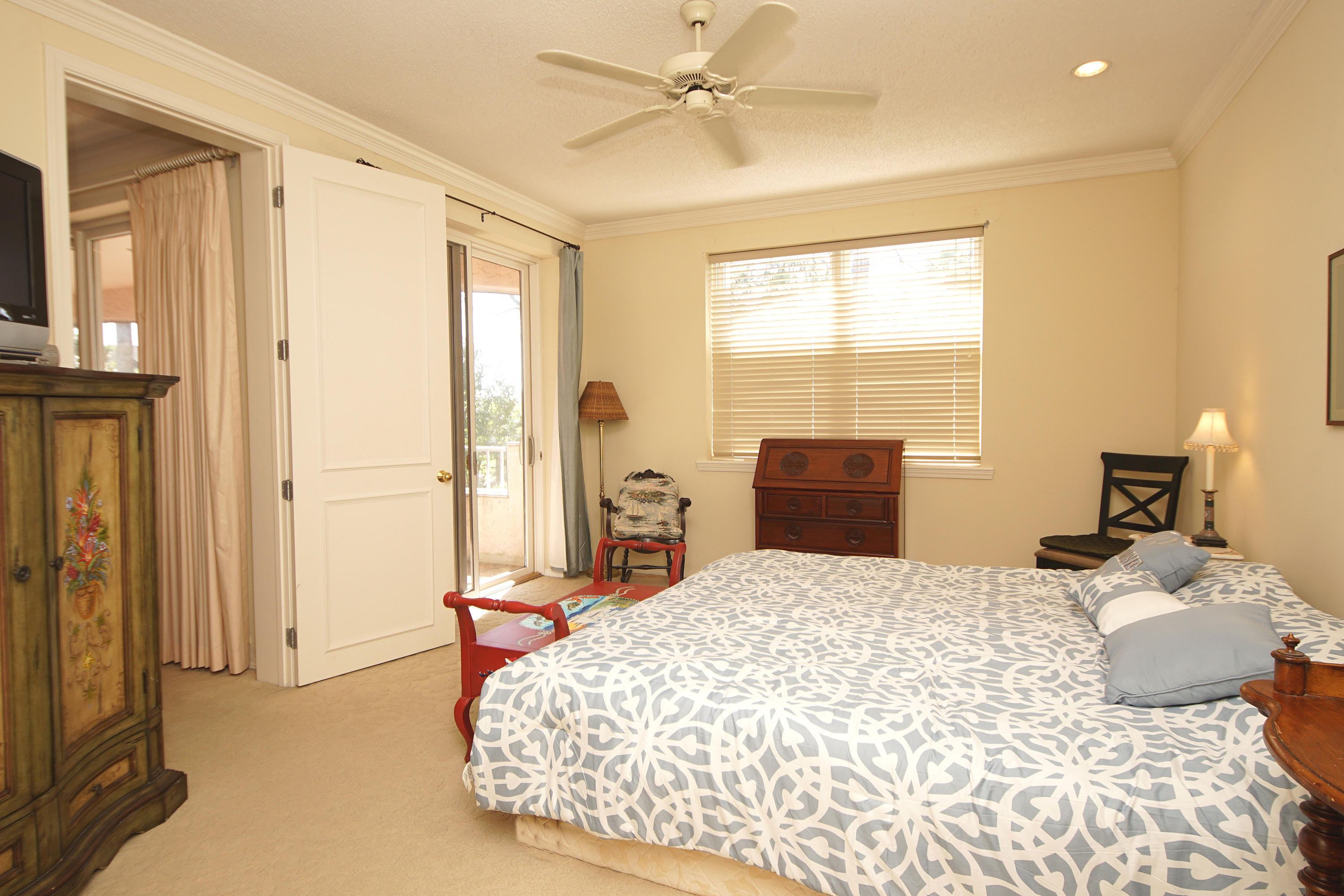 SUNSET BEACH - Residential Lease
