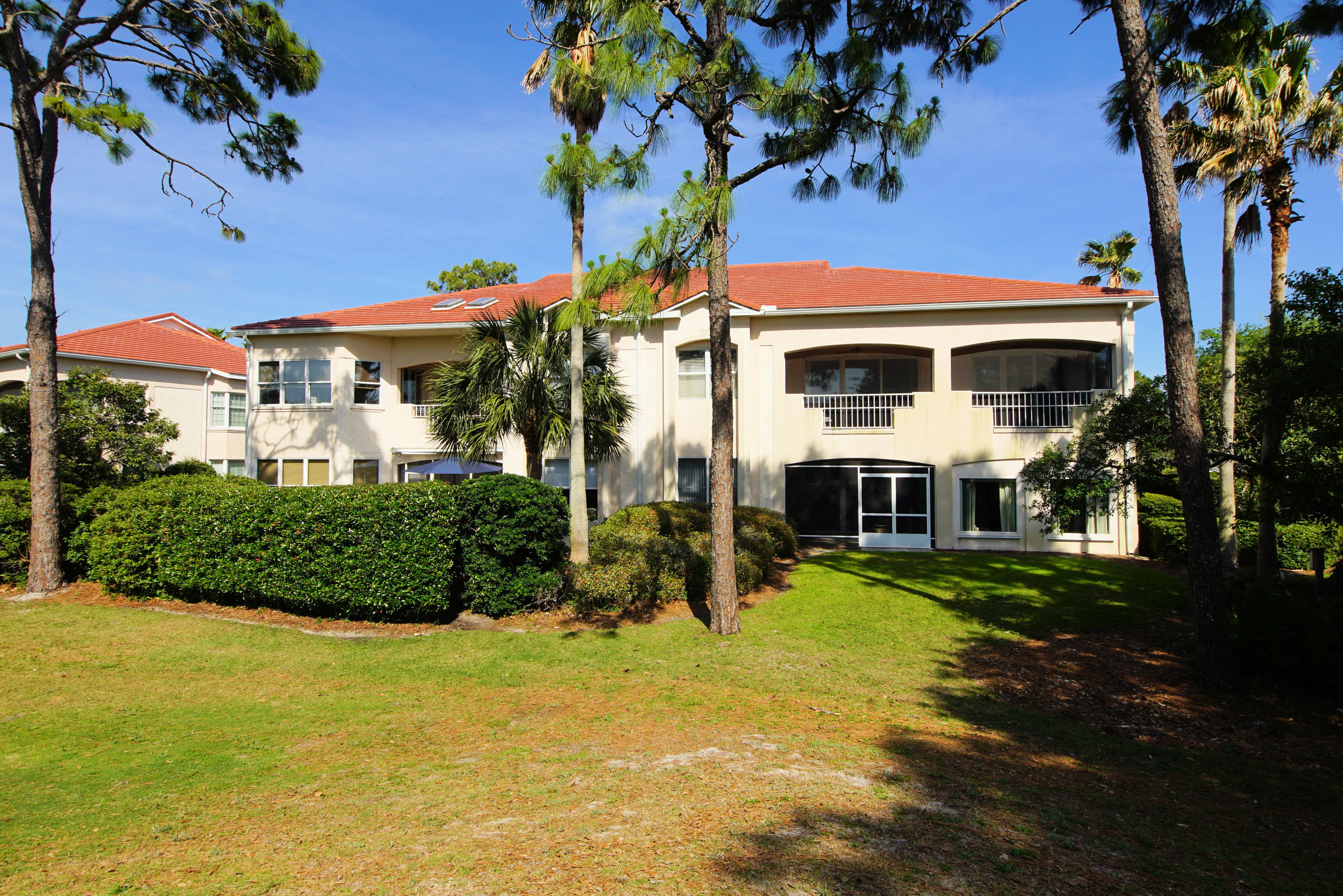 SUNSET BEACH - Residential Lease